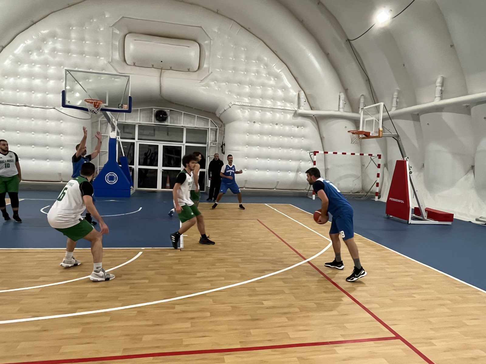 Ball Hog vs Oi axtenistoi 51 – 49