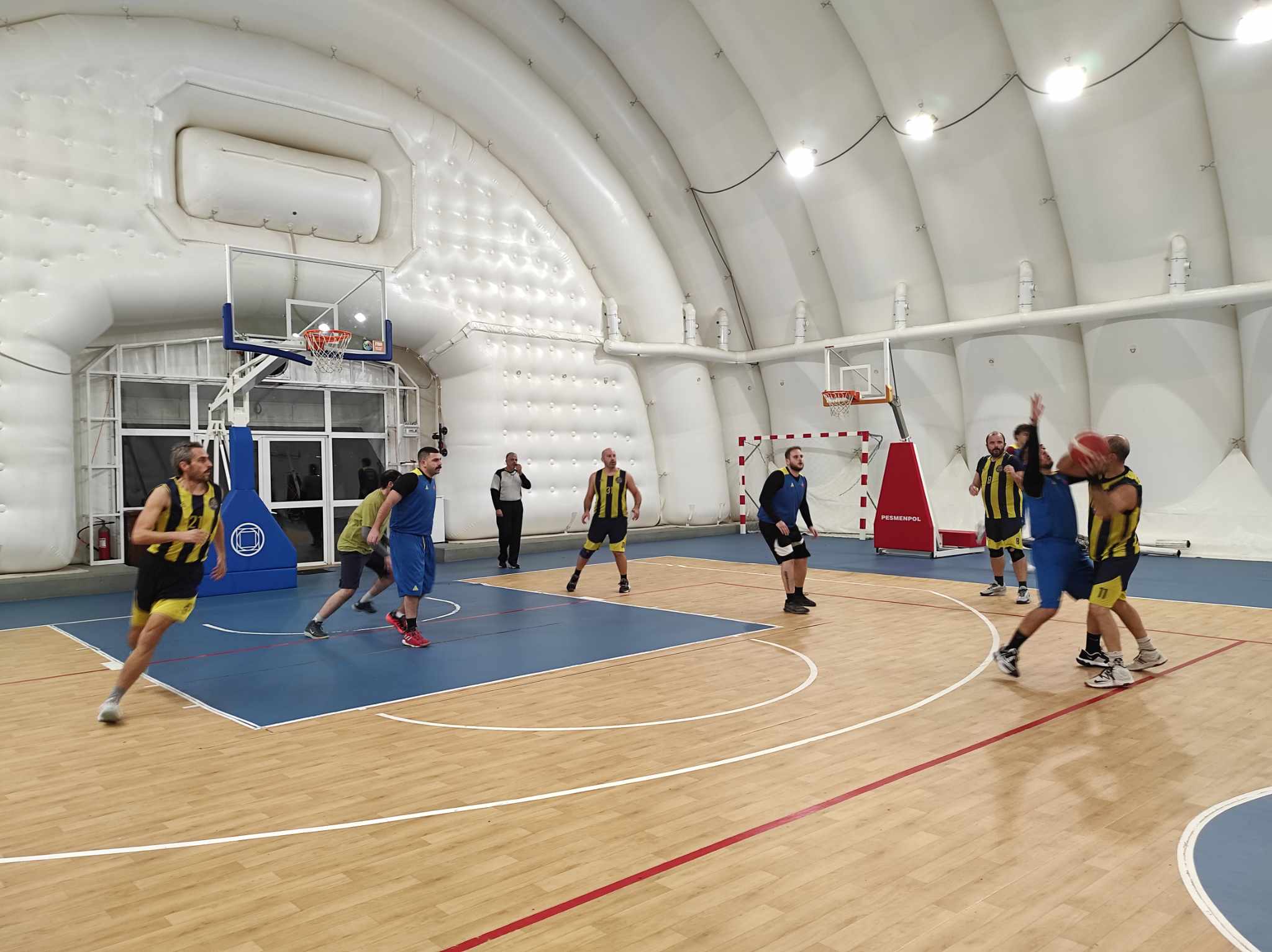 Bricks And Tricks vs Raki Kazan 42 – 33