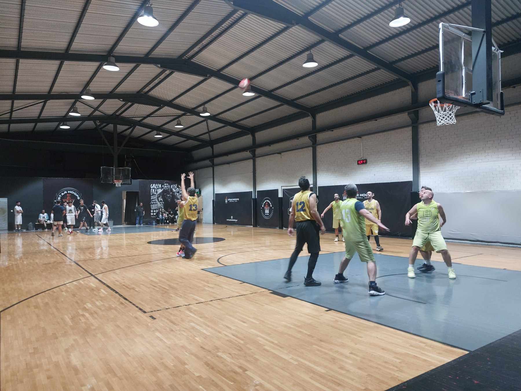 Hoopides vs Talenta 64 – 56