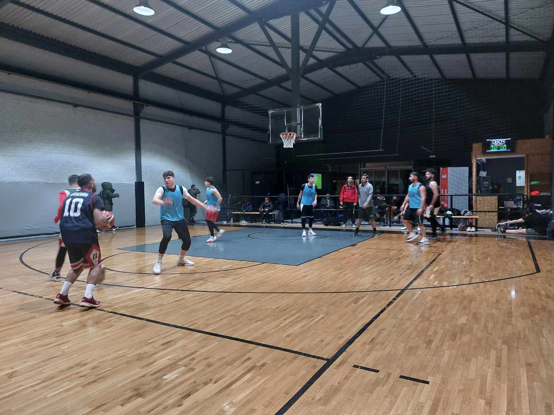 Parisianoi vs Basxetoi 33 – 73