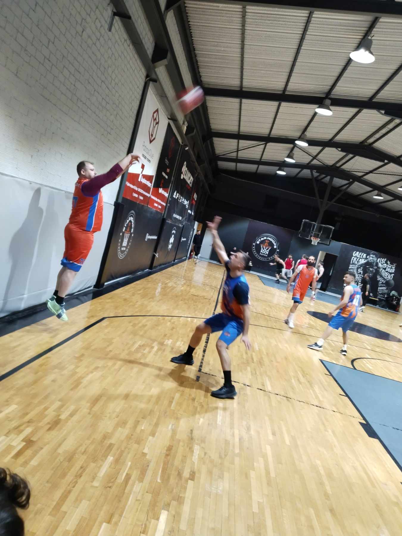 Alkoolikos Asteras vs Emode Hotshots 66 – 61