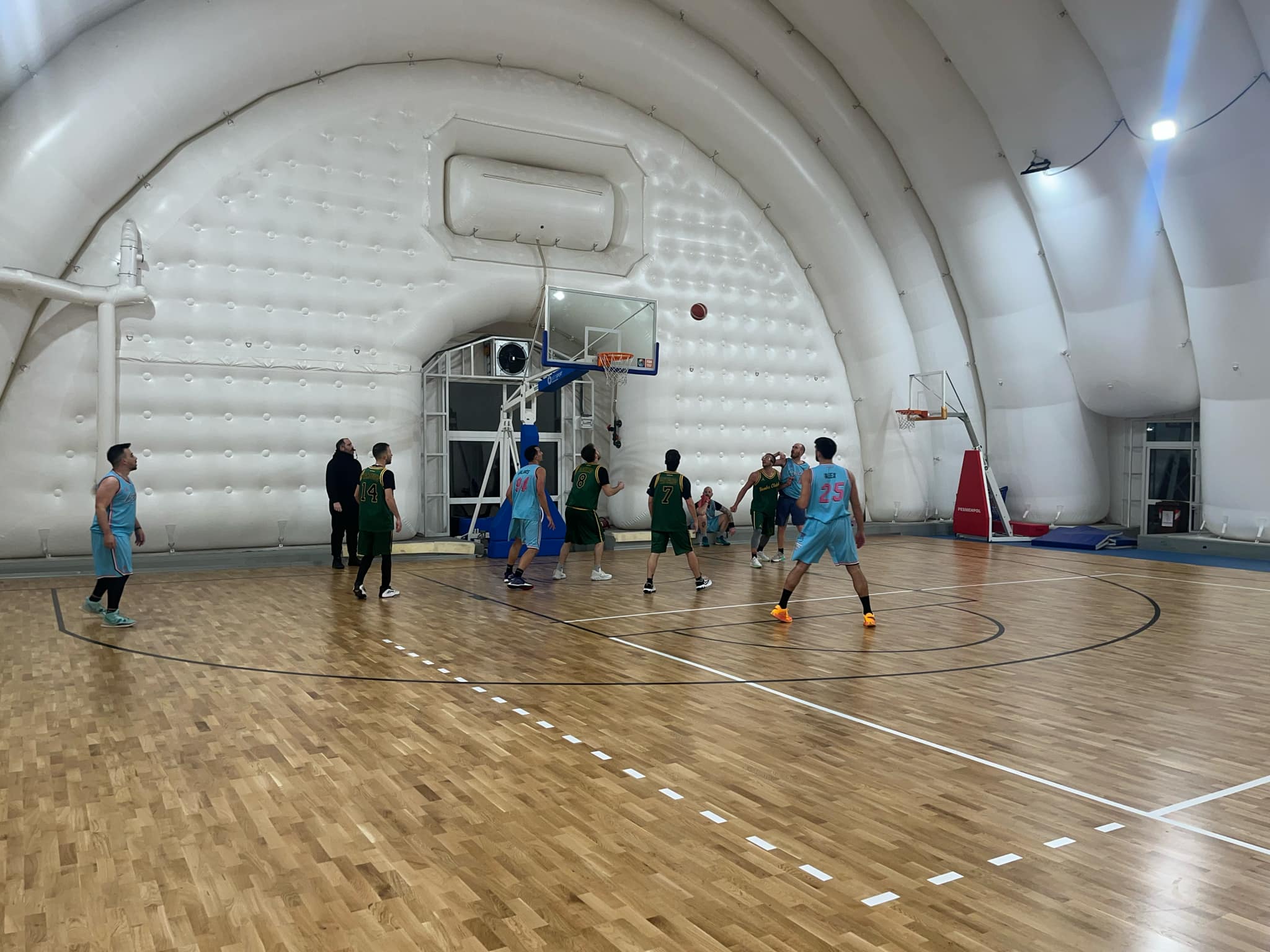 Bomba Clutch vs Coyotes 37 – 53