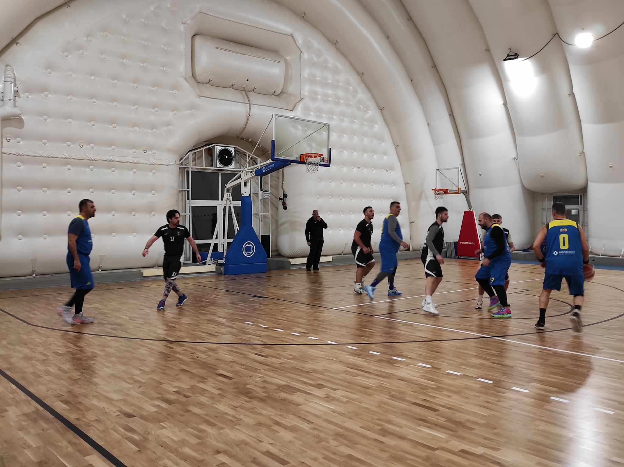 CavLakers vs Fathers 90 – 52