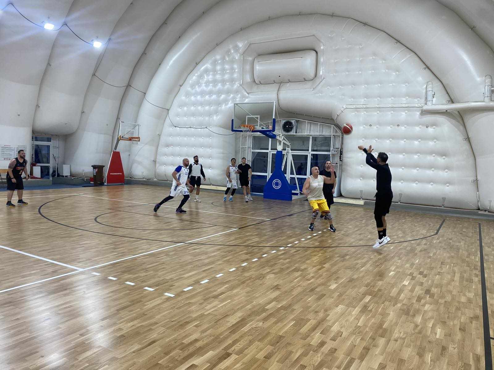 Gangsters vs ΙΧΩΡ 55 – 57