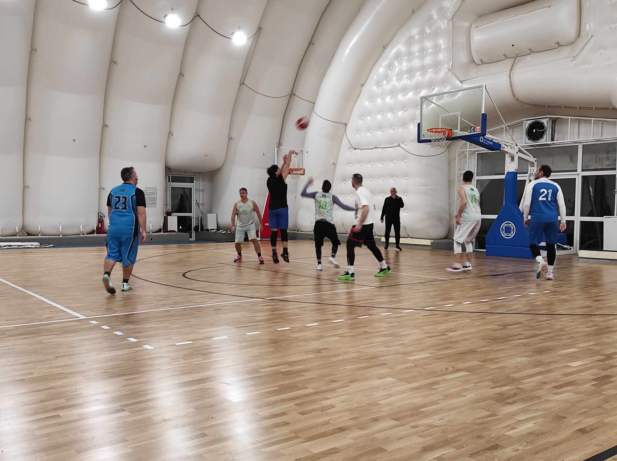 Old School vs Louxoparea 54 – 87