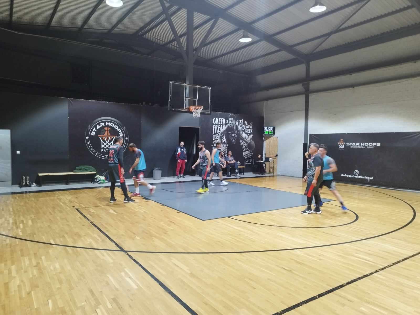 Parisianoi vs Bkly(des) 58 – 101