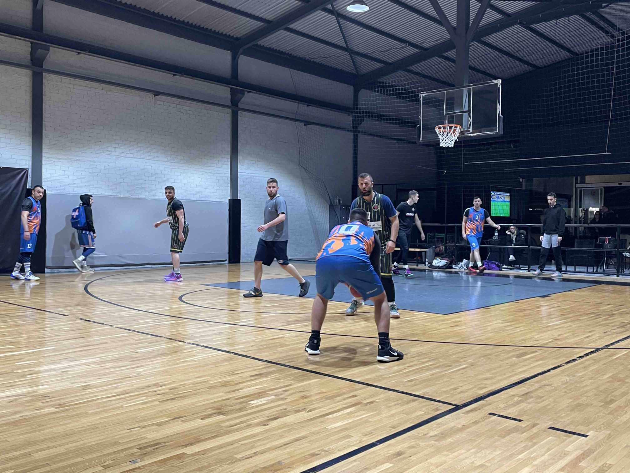 Show Time Series vs Emode Hotshots 52 – 39