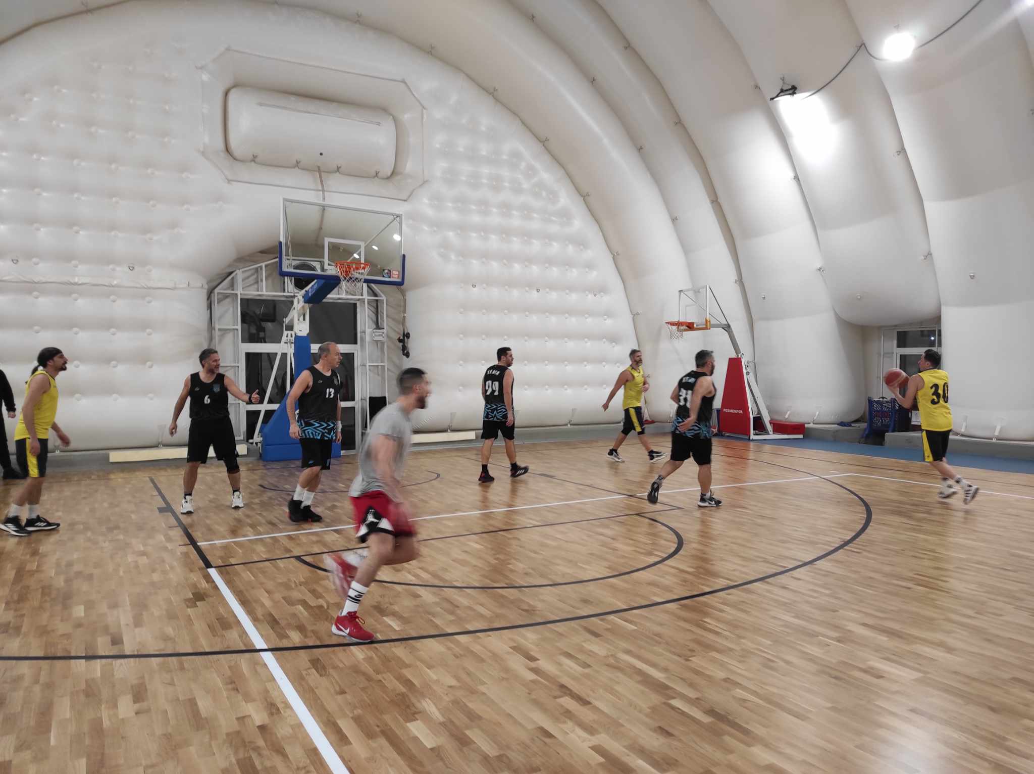 Vatos Blockos vs Χέλια 23 – 26