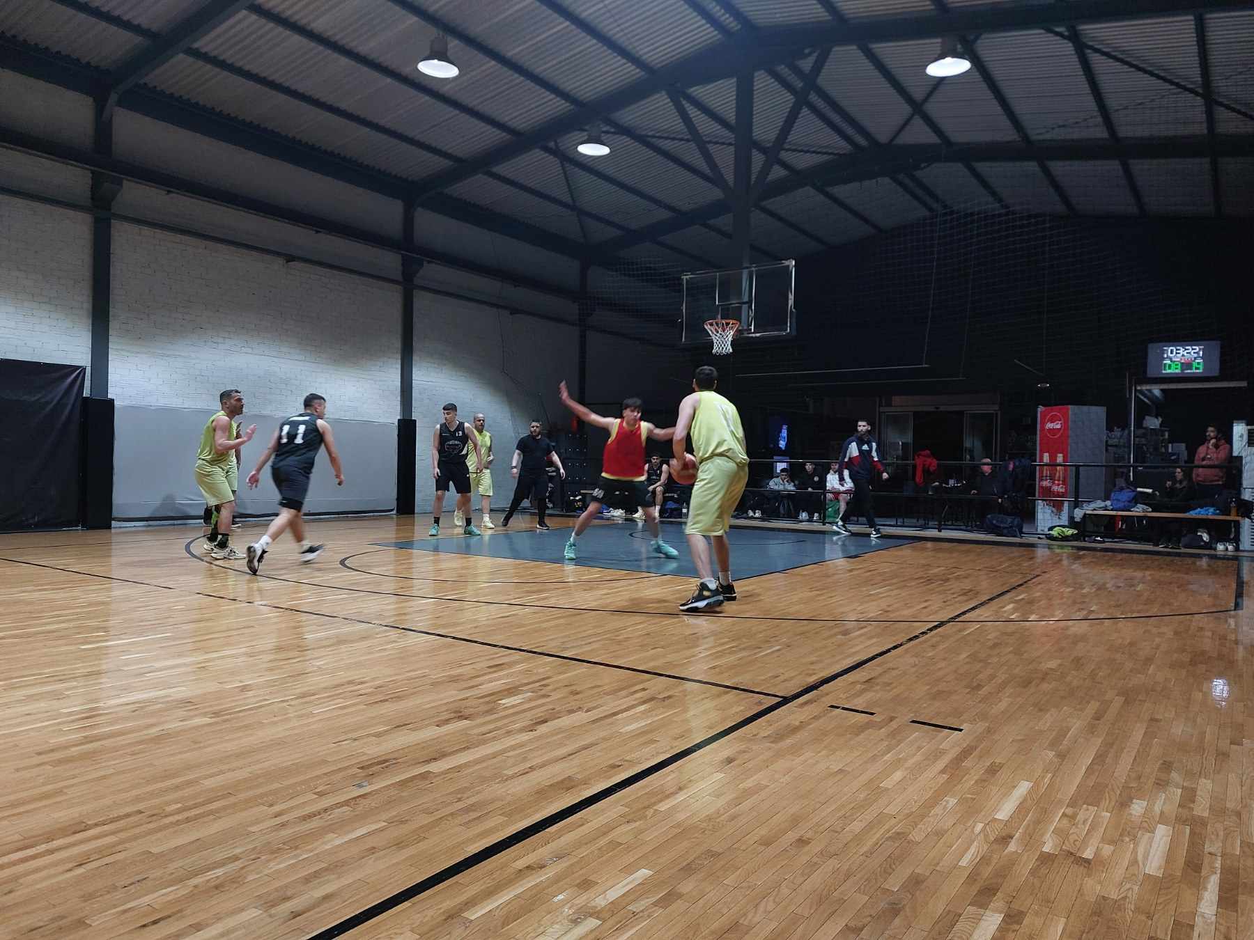 Kavlanta Hawks (P) vs Hoopides 74 – 63