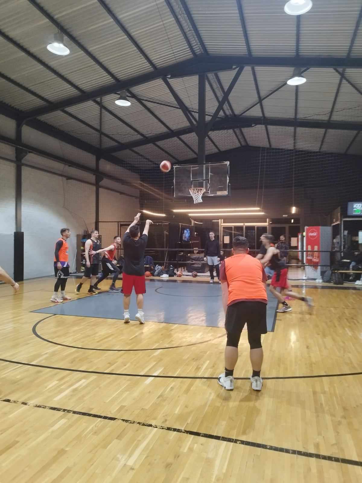 Stoupetsi BC vs Buzzer Eaters 56 – 53