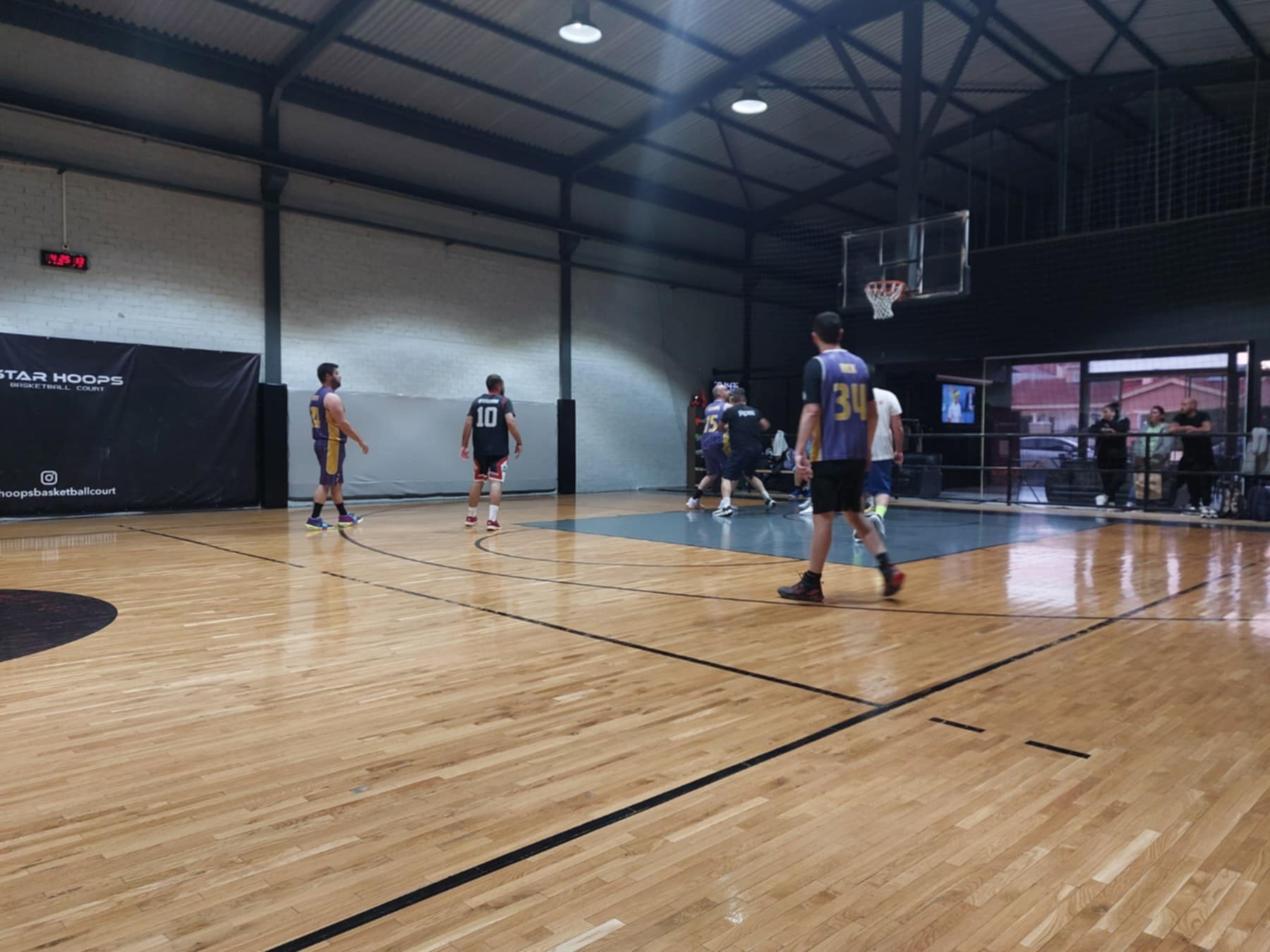 Parisianoi vs Abalakers 85 – 51