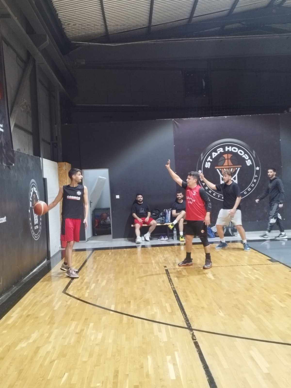 Buzzer Eaters vs 3 Island View Hotel 59 – 53