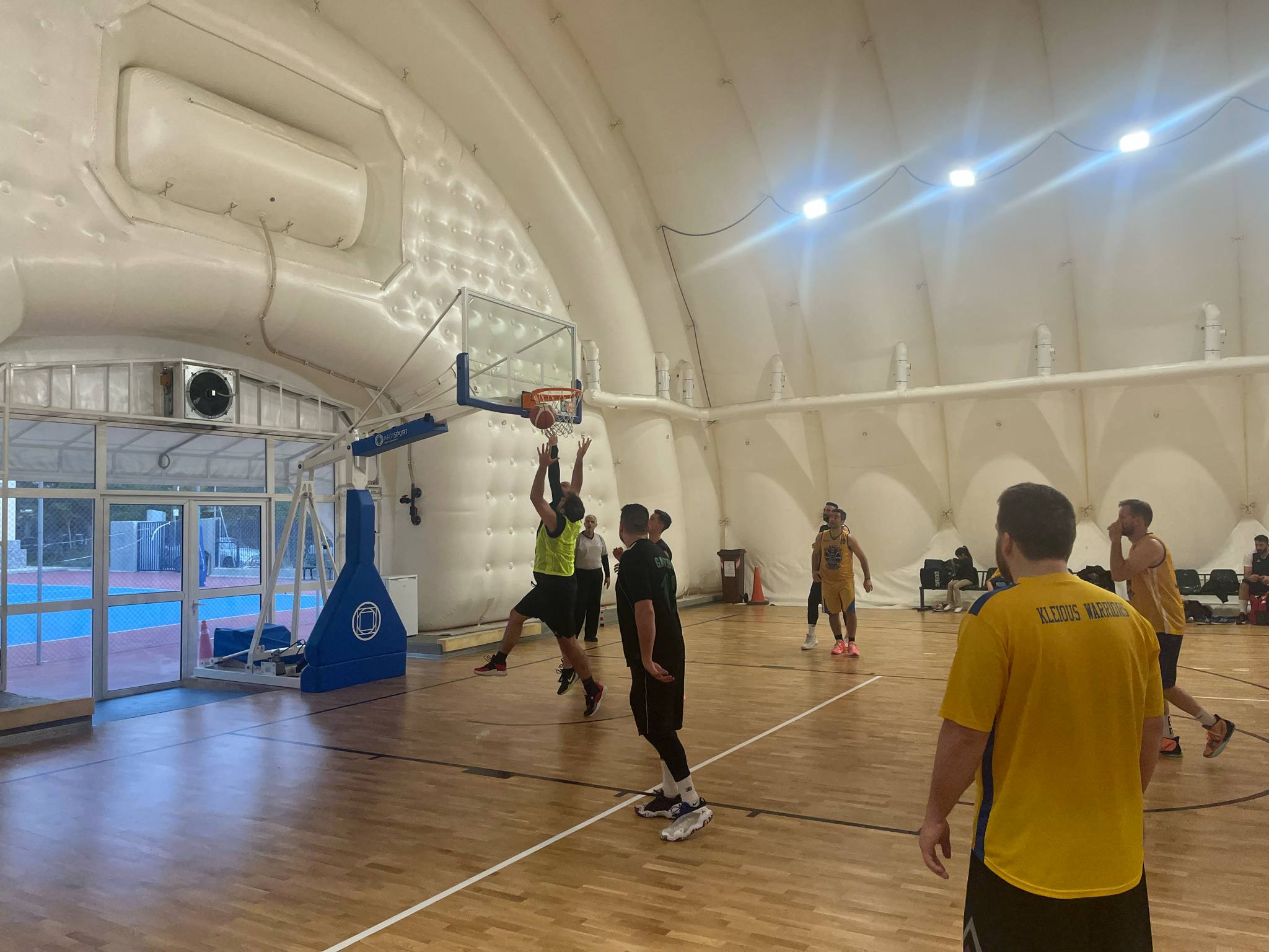 Fake Taxi vs Gastone 65 – 60