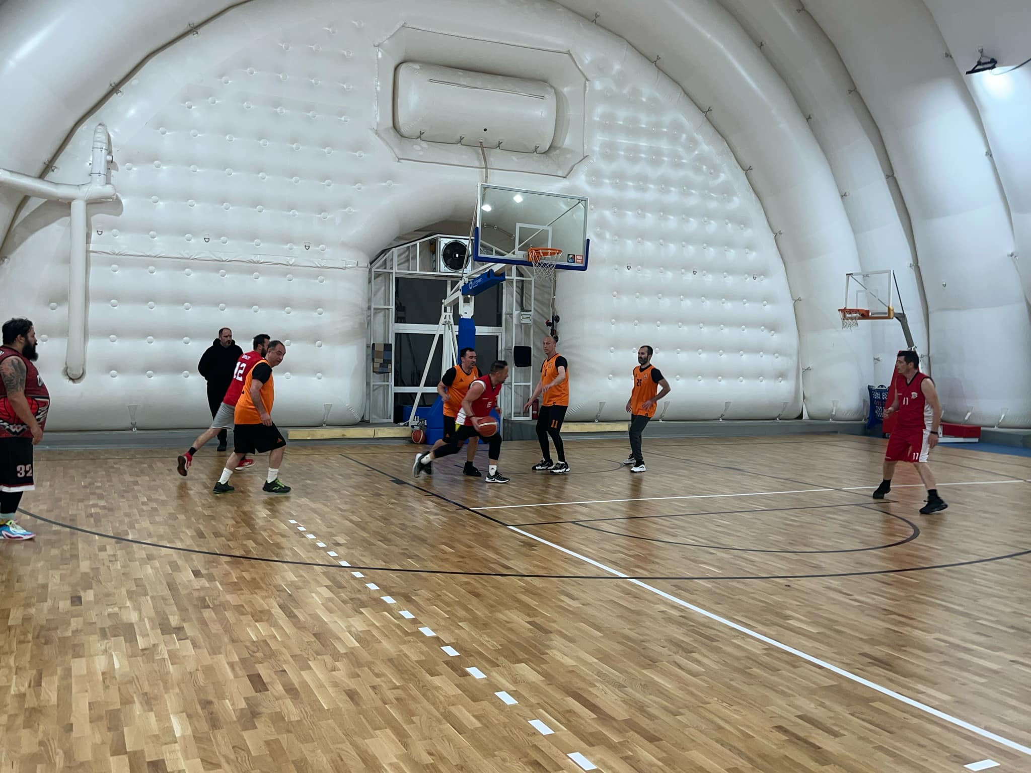 Oklaxwma Thunder vs Three and Kukoc 63 – 33