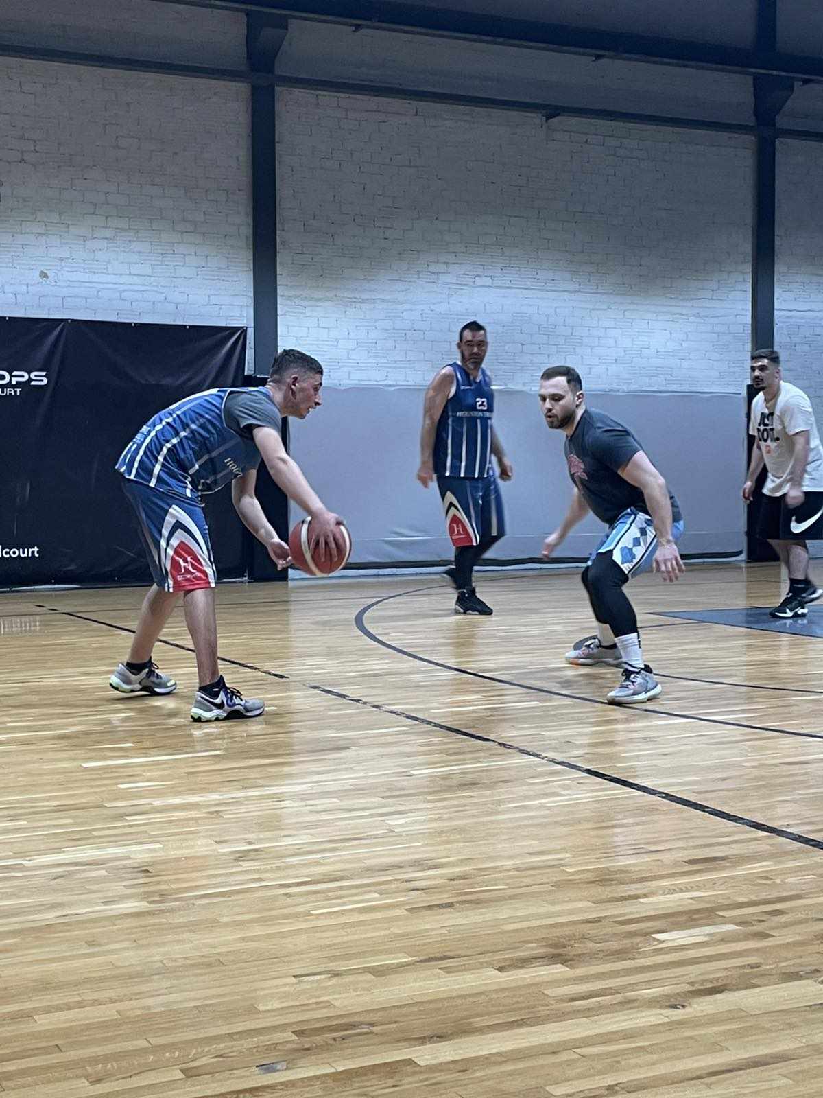 Partouzan vs Houston Trombets 37 – 38