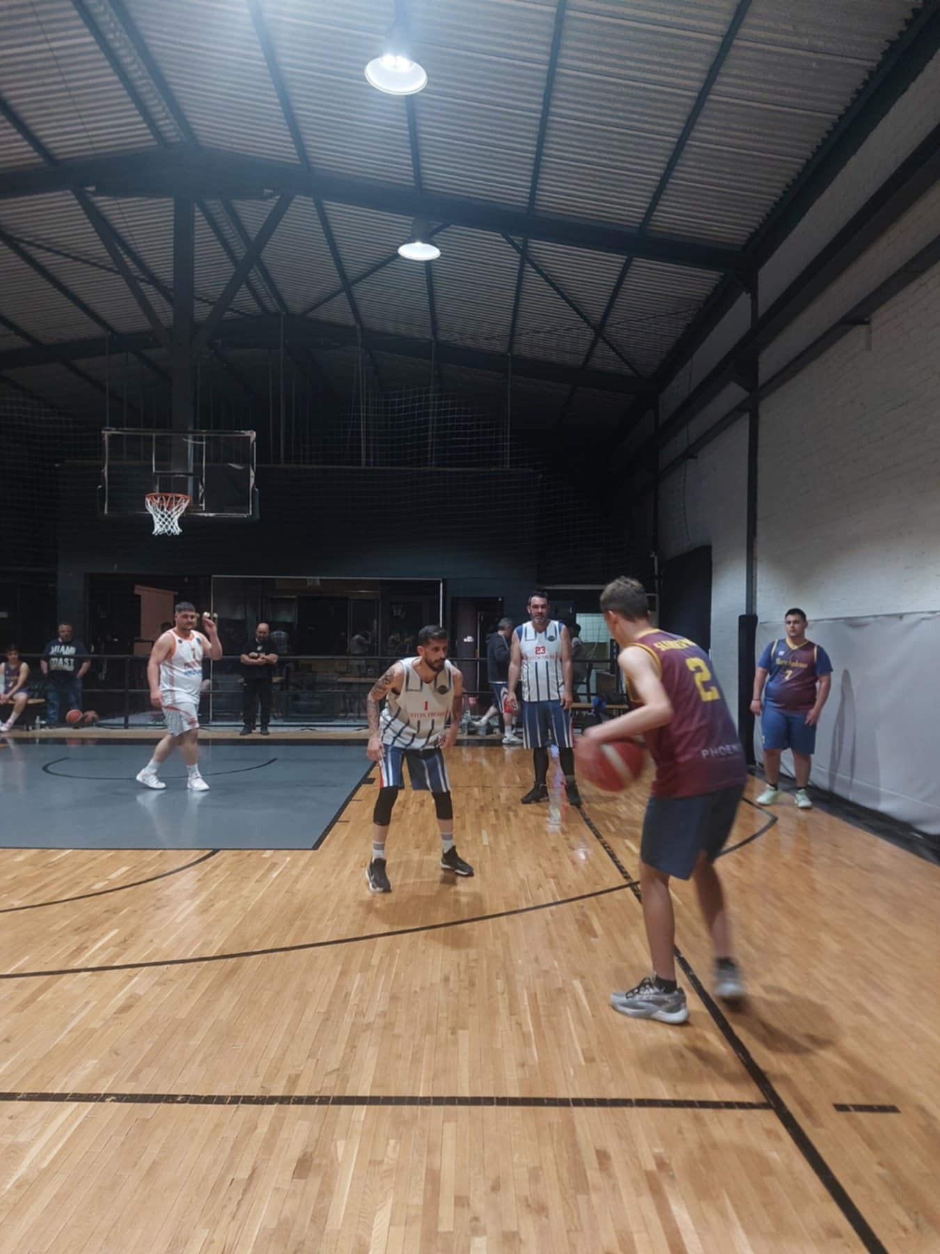 Houston Trombets vs Barchelones 42 – 53