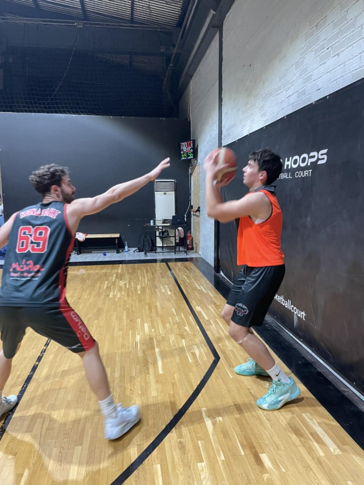 Bkly(des) vs Kavlanta Hawks (P) 56 – 64