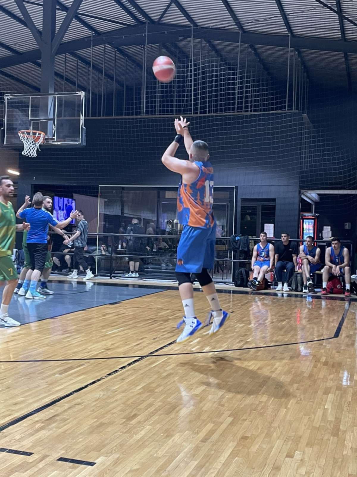 Emode Hotshots vs Δεκαδικοί 34 – 32