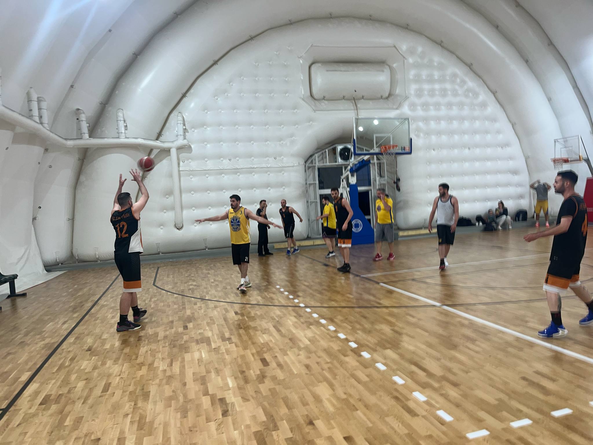 Fake Taxi vs FC San Pauli 61 – 68