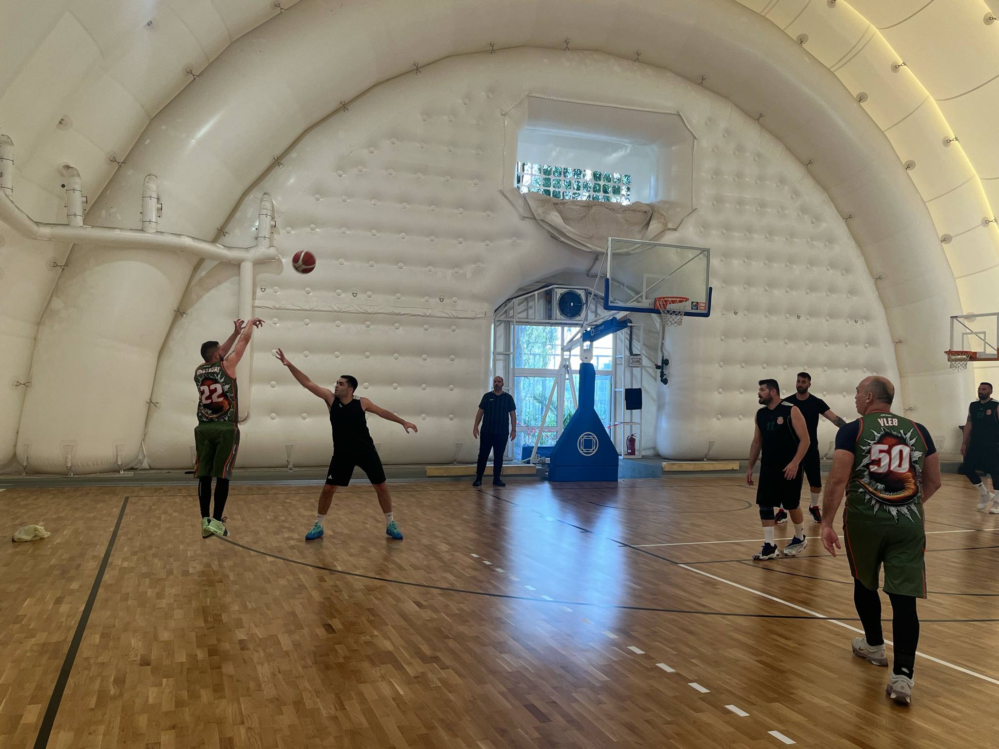 Gastone vs Pallini Dinosaurs BC 73 – 76