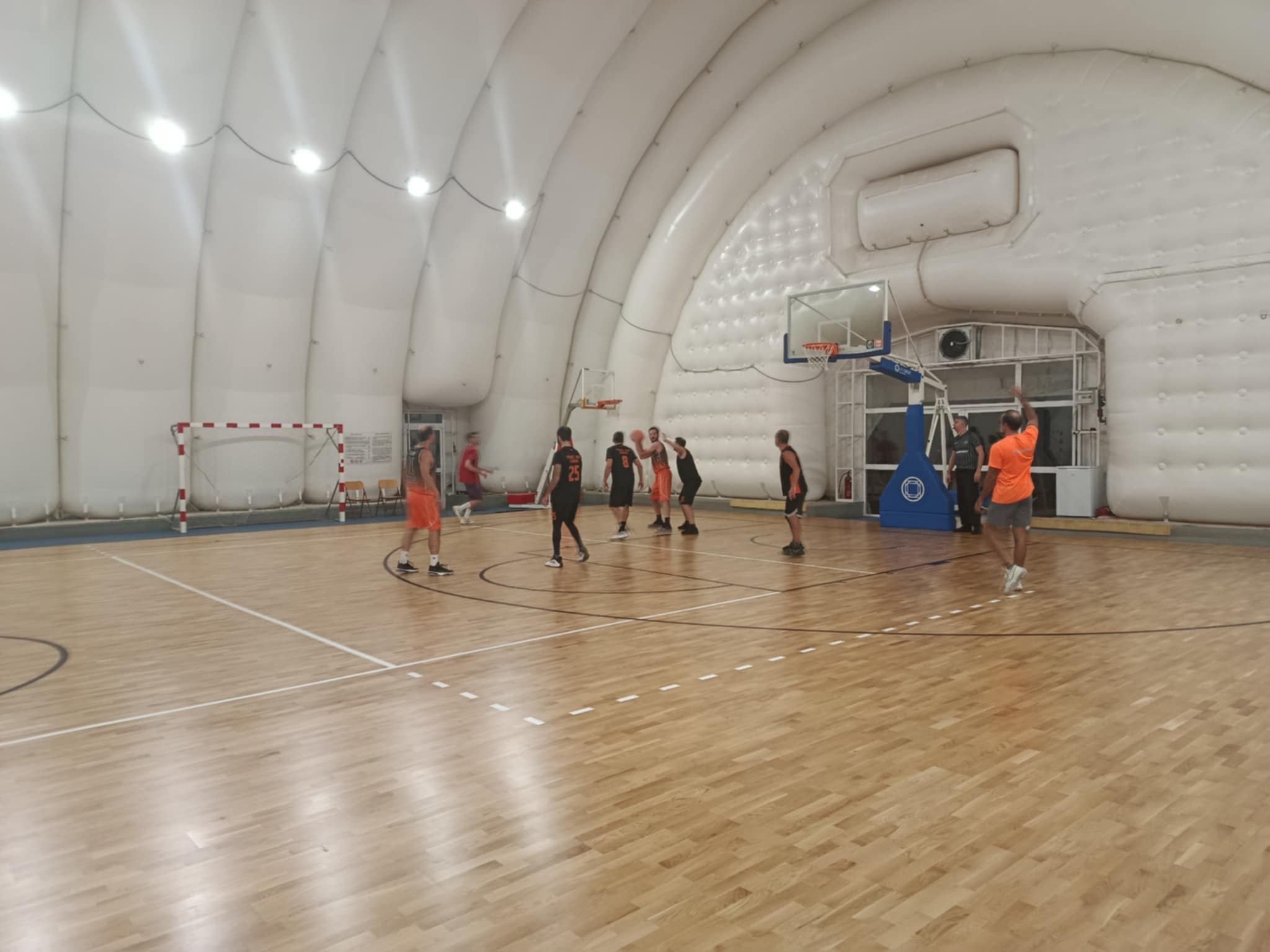 Three and Kukoc vs Betagees 25 – 44