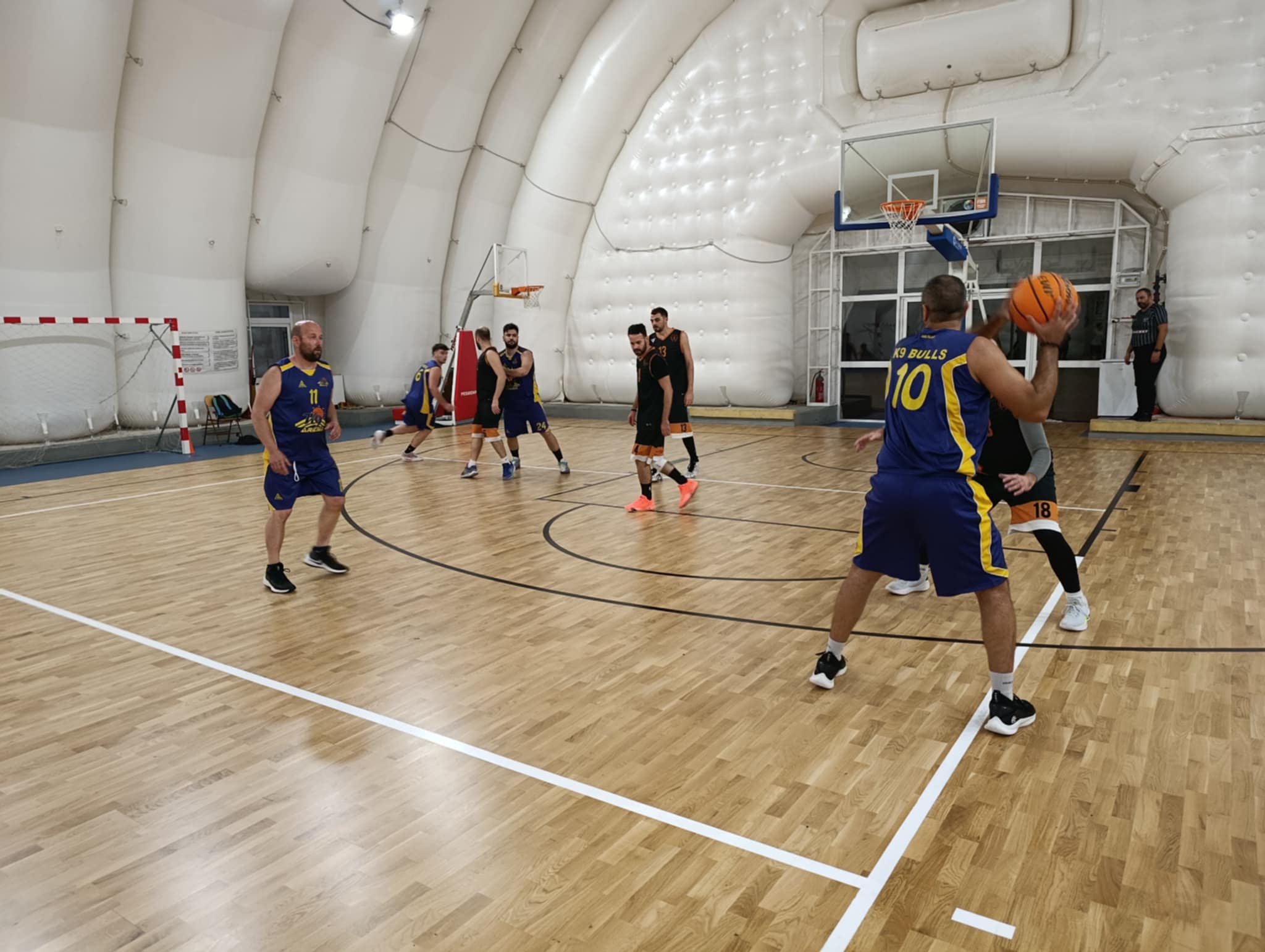 FC San Pauli vs Wolves K9 ARENA 53 – 55