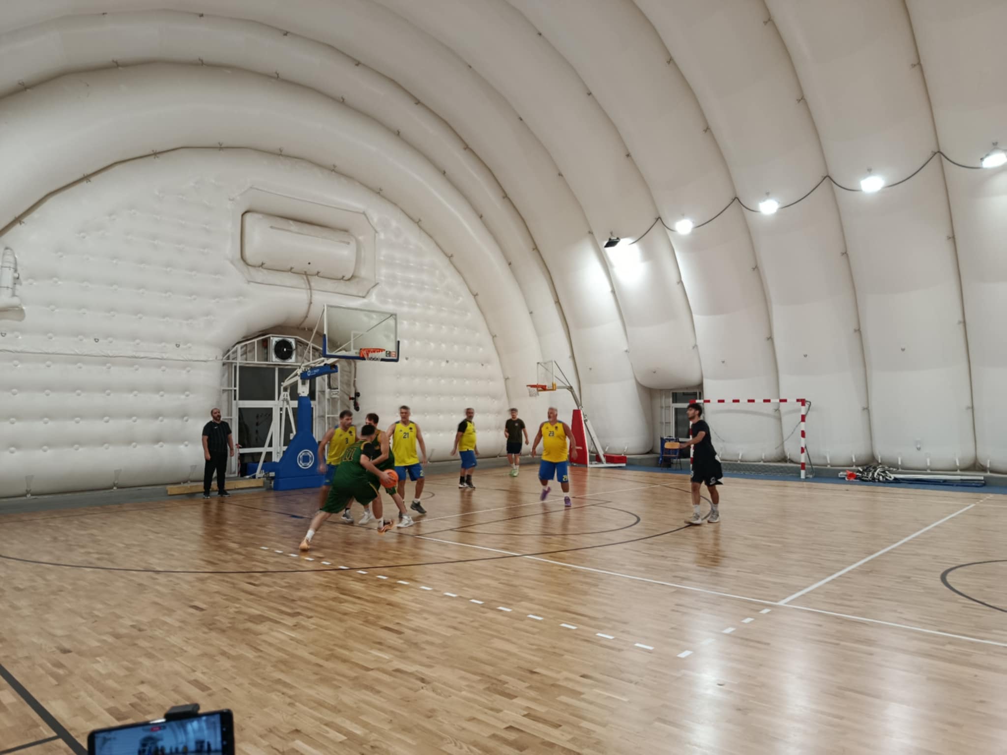 Bomba Clutch vs Breaking Dads 53 – 60