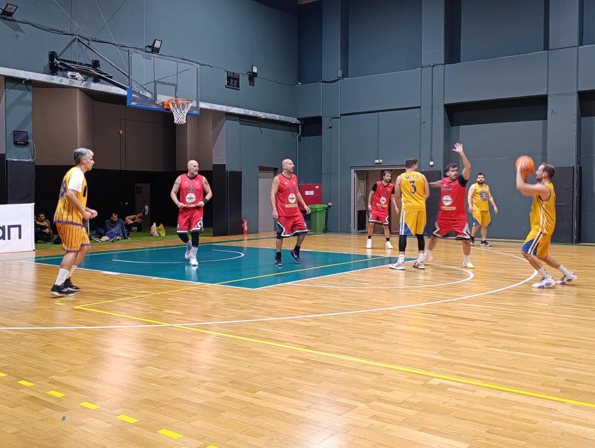 Drink Team vs Fake Taxi 58 – 53