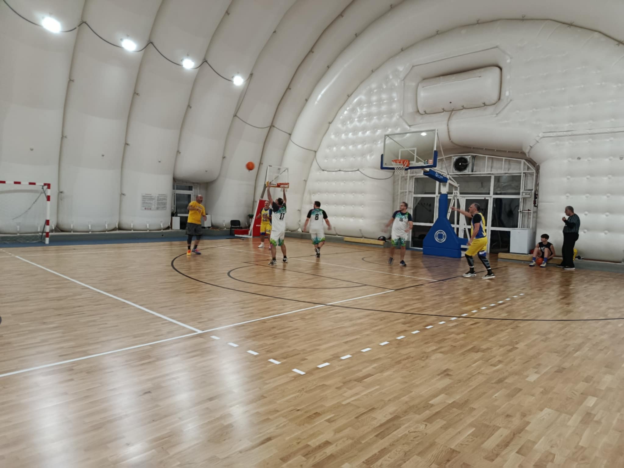 Poios tha taizei ton Psilo vs Sloths 42 – 45
