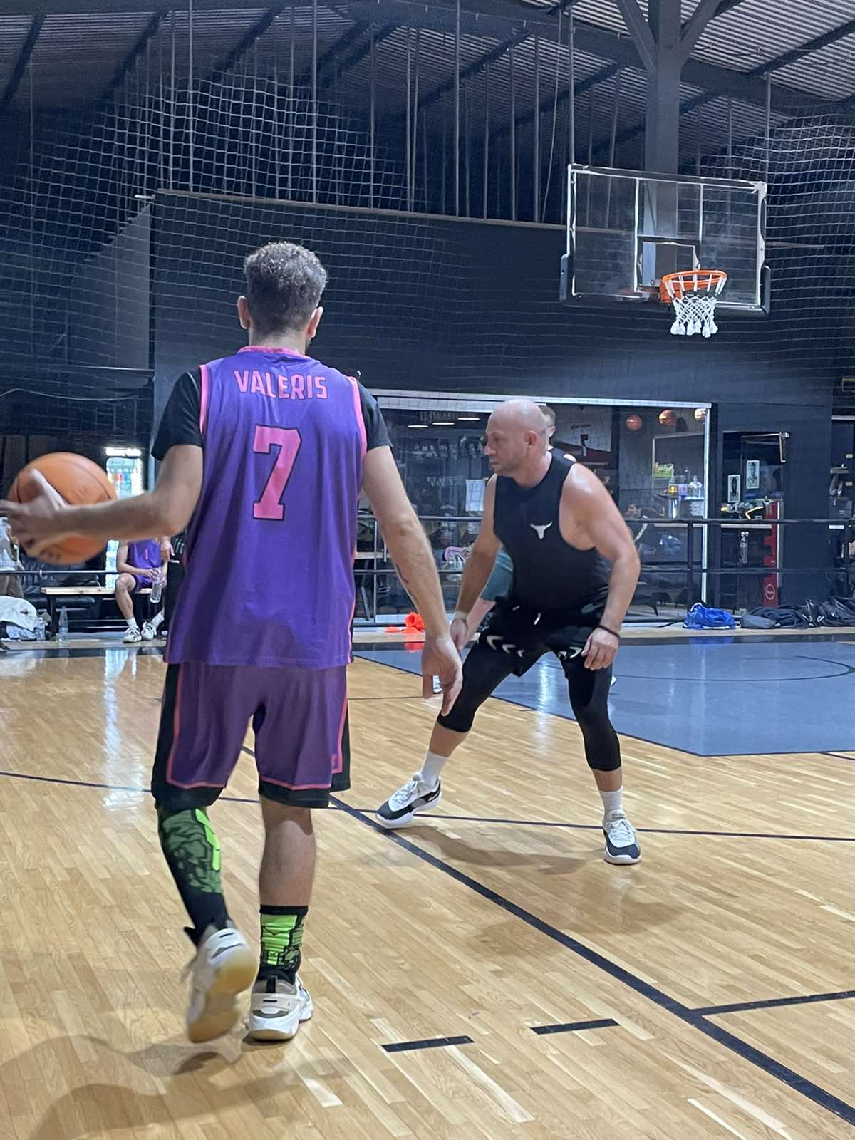 Hoops Factory vs El Patron 35 – 25