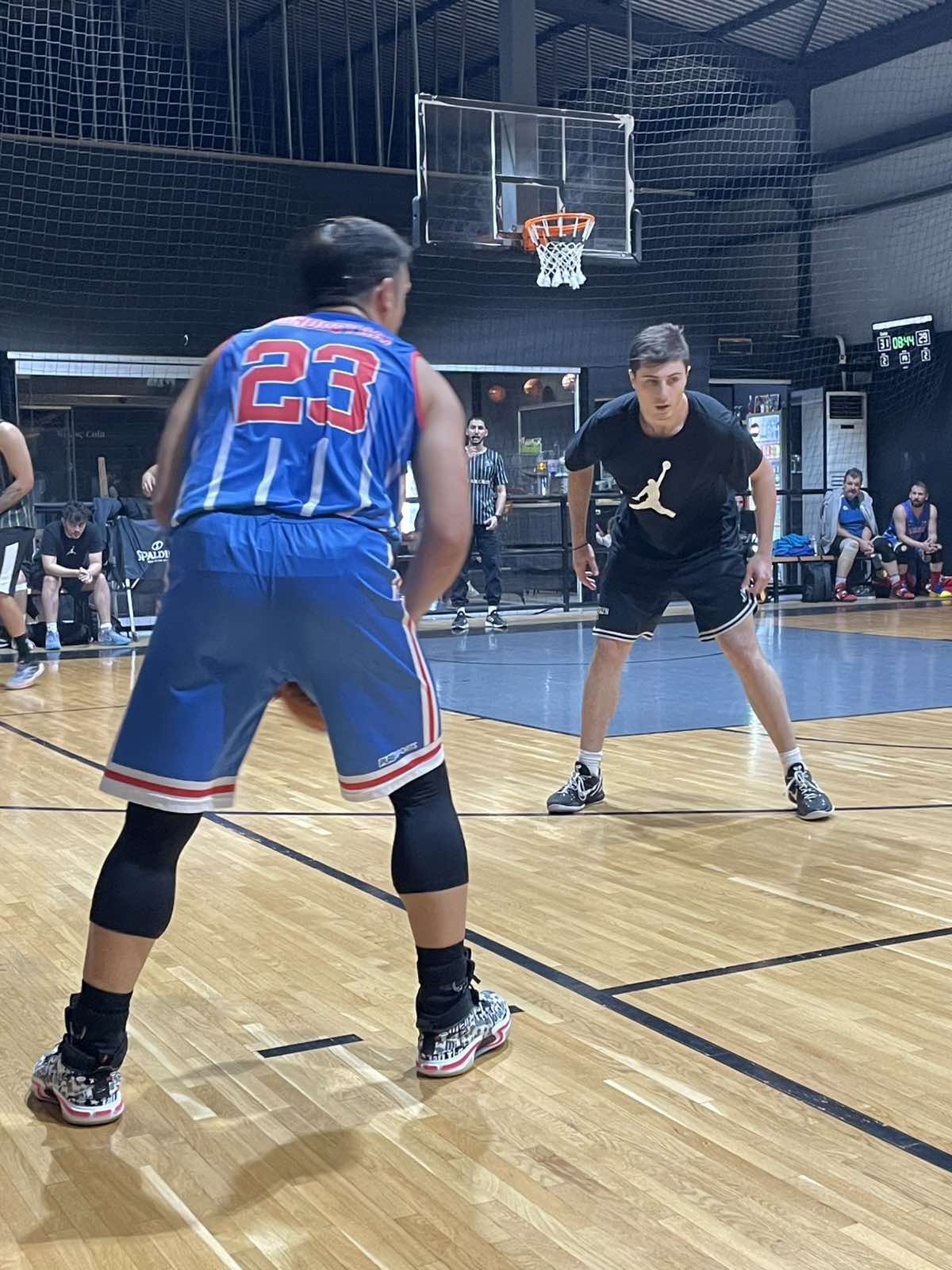 Show Time Cerise vs Warriors 59 – 55