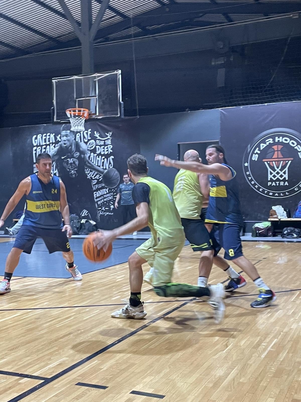 West Coast vs Hoopides 64 – 61