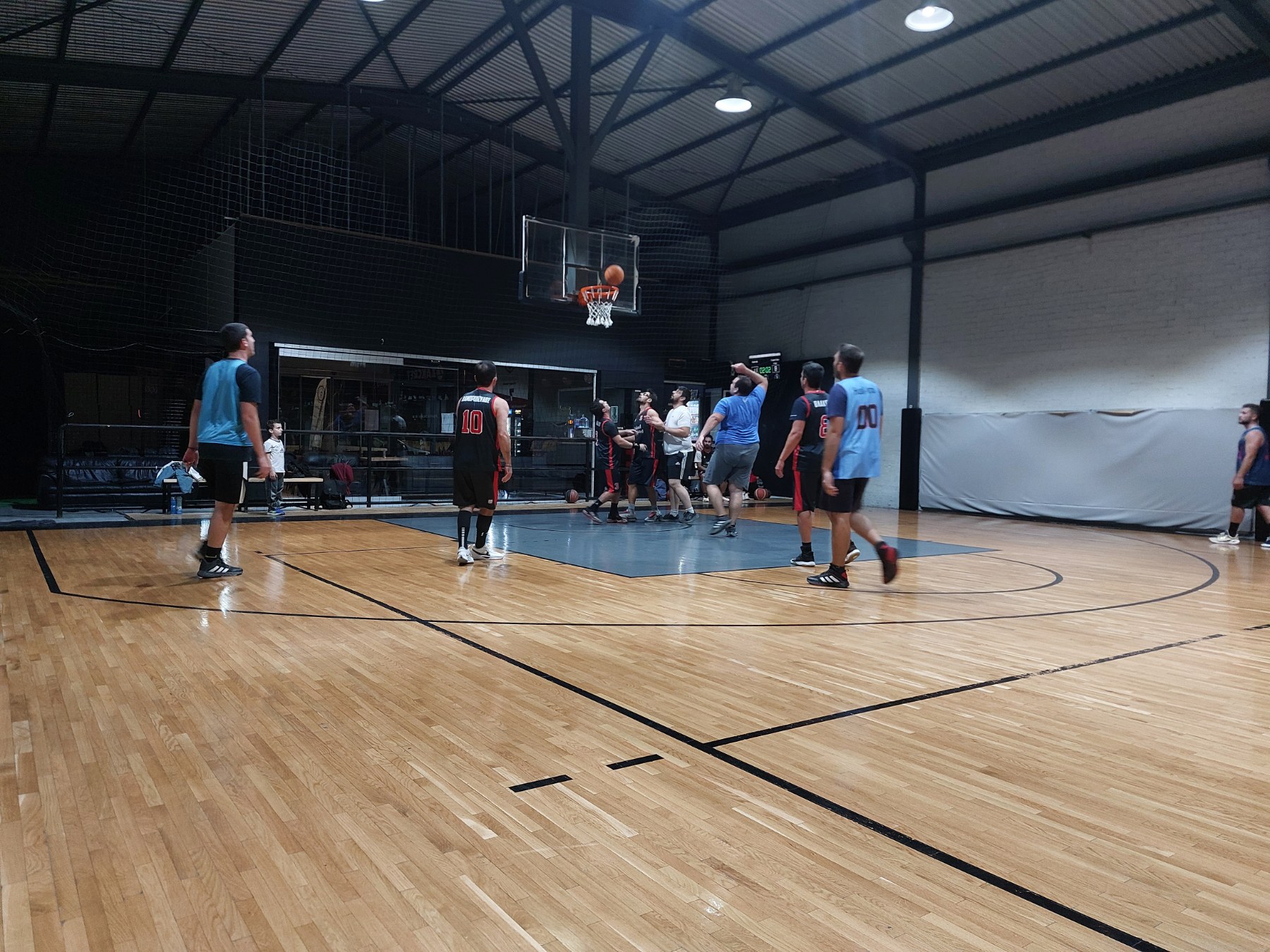 Husk-etoi vs 3 Island View Hotel 40 – 46