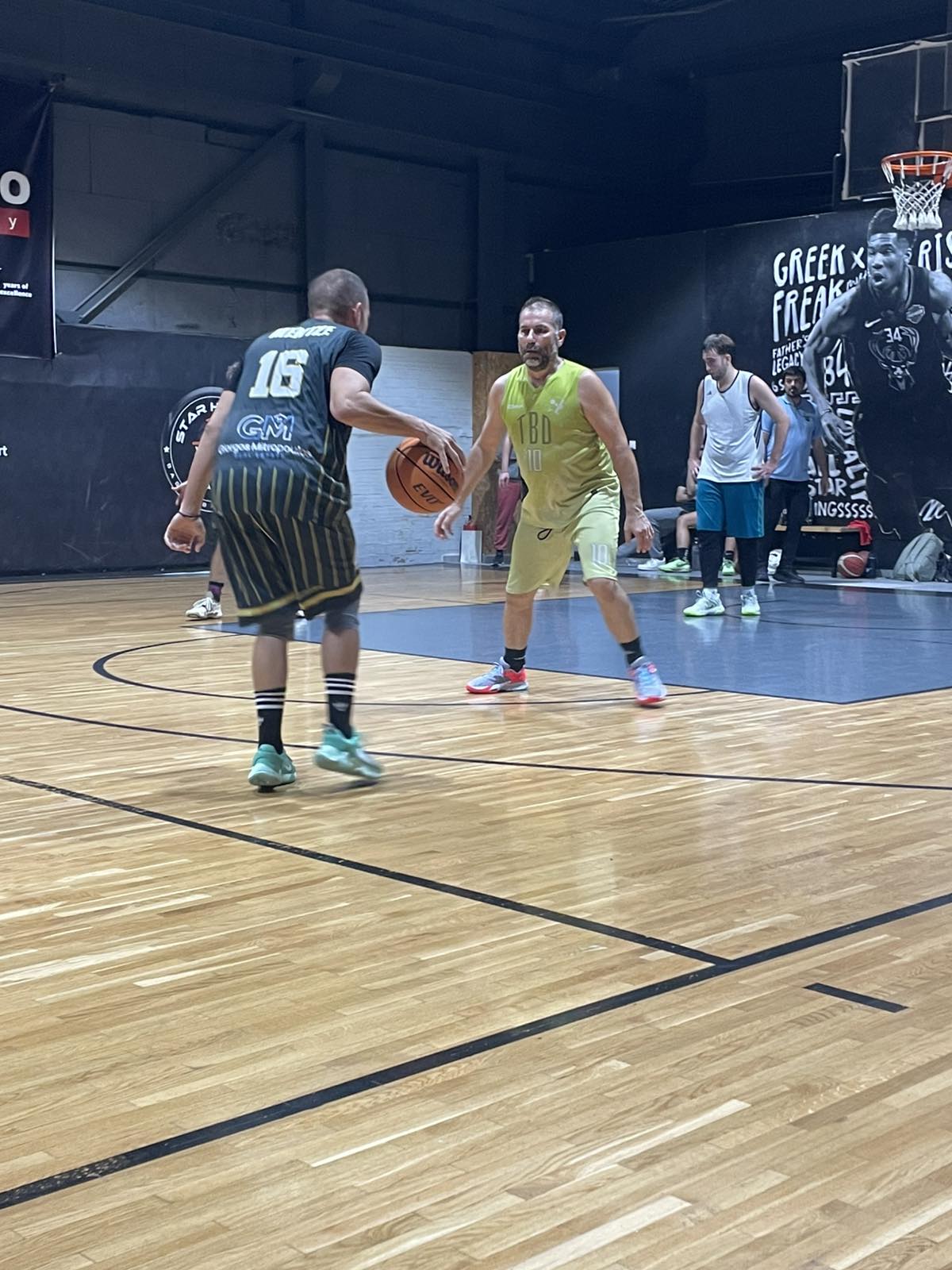 Show Time Cerise vs Hoopides 69 – 59