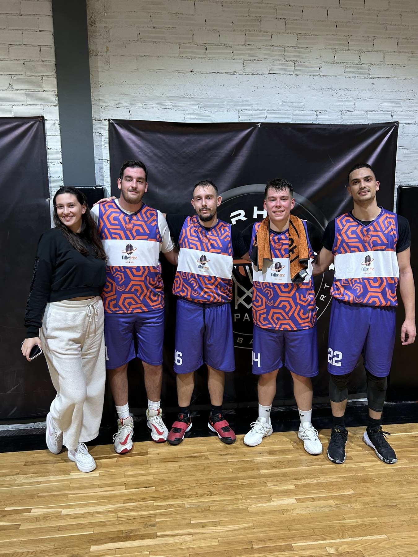 CoffeeVerse vs Piston-lia 35 – 21