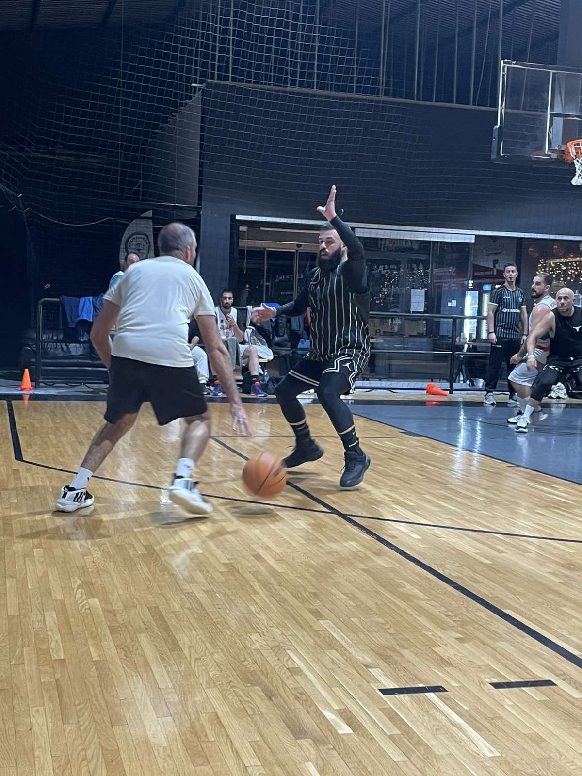 El Patron vs Hustlers 21 – 42