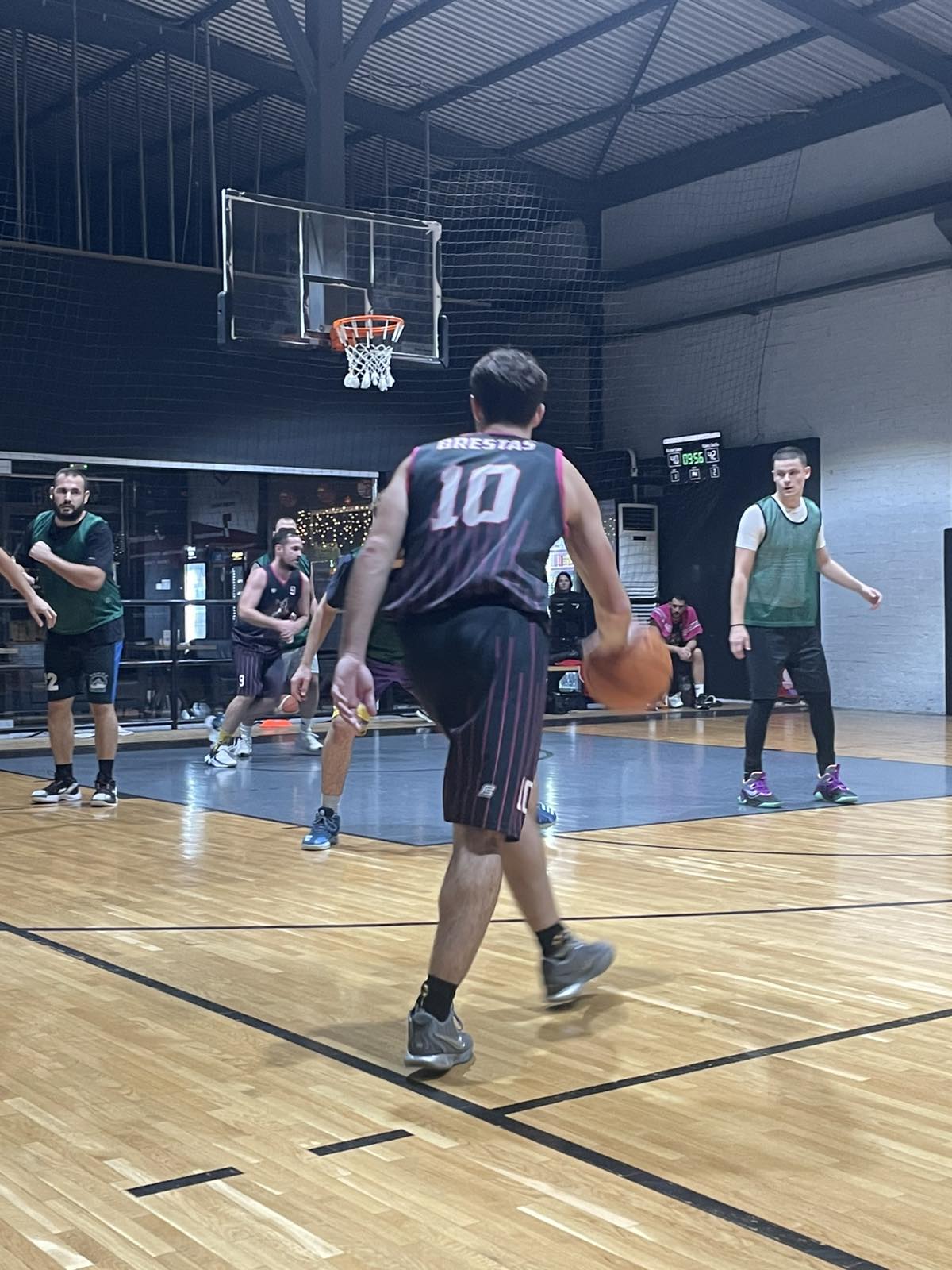 Buzzer Eaters vs Rolling DocGs 47 – 53