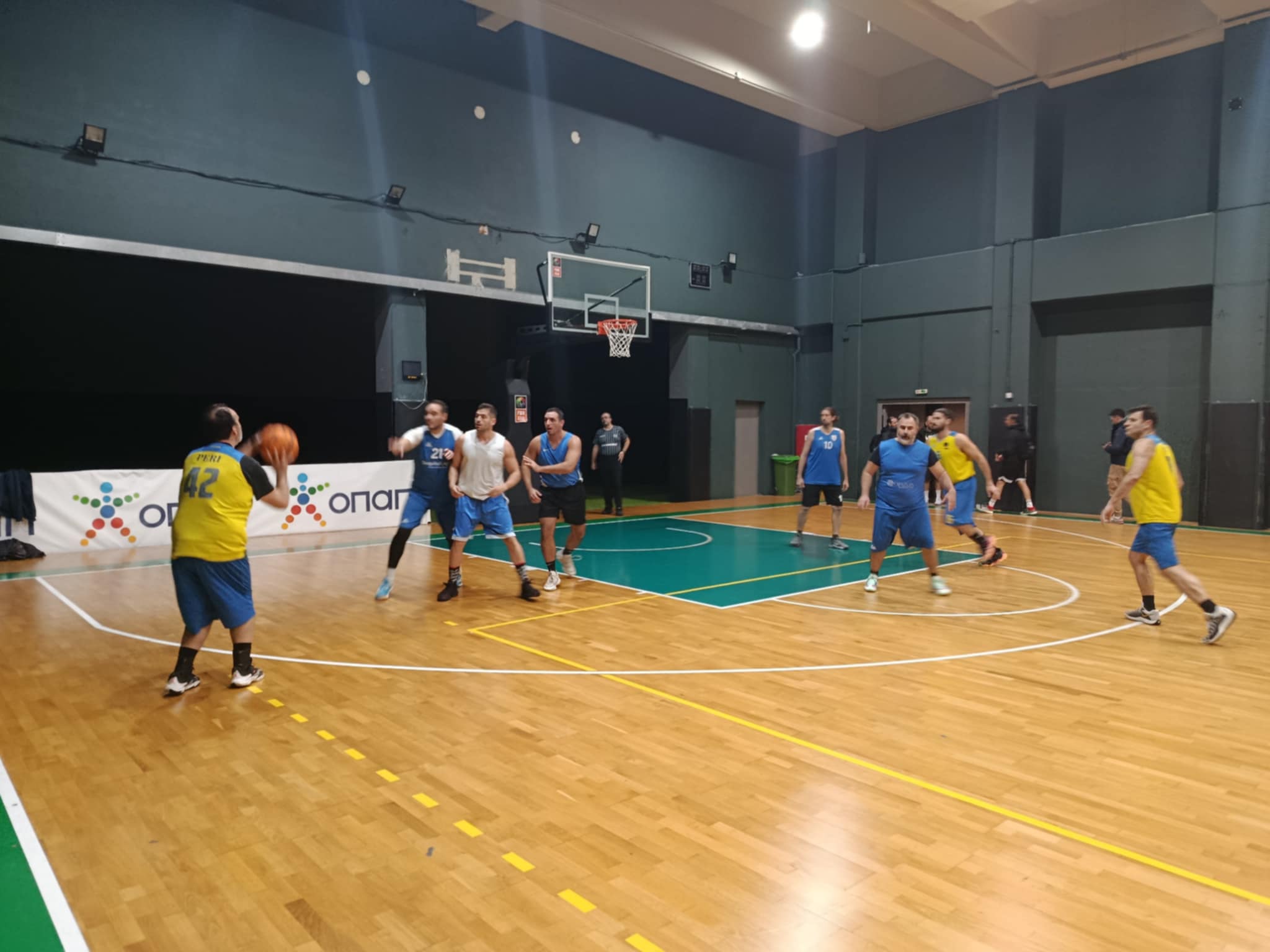 Old School vs Breaking Dads 35 – 34