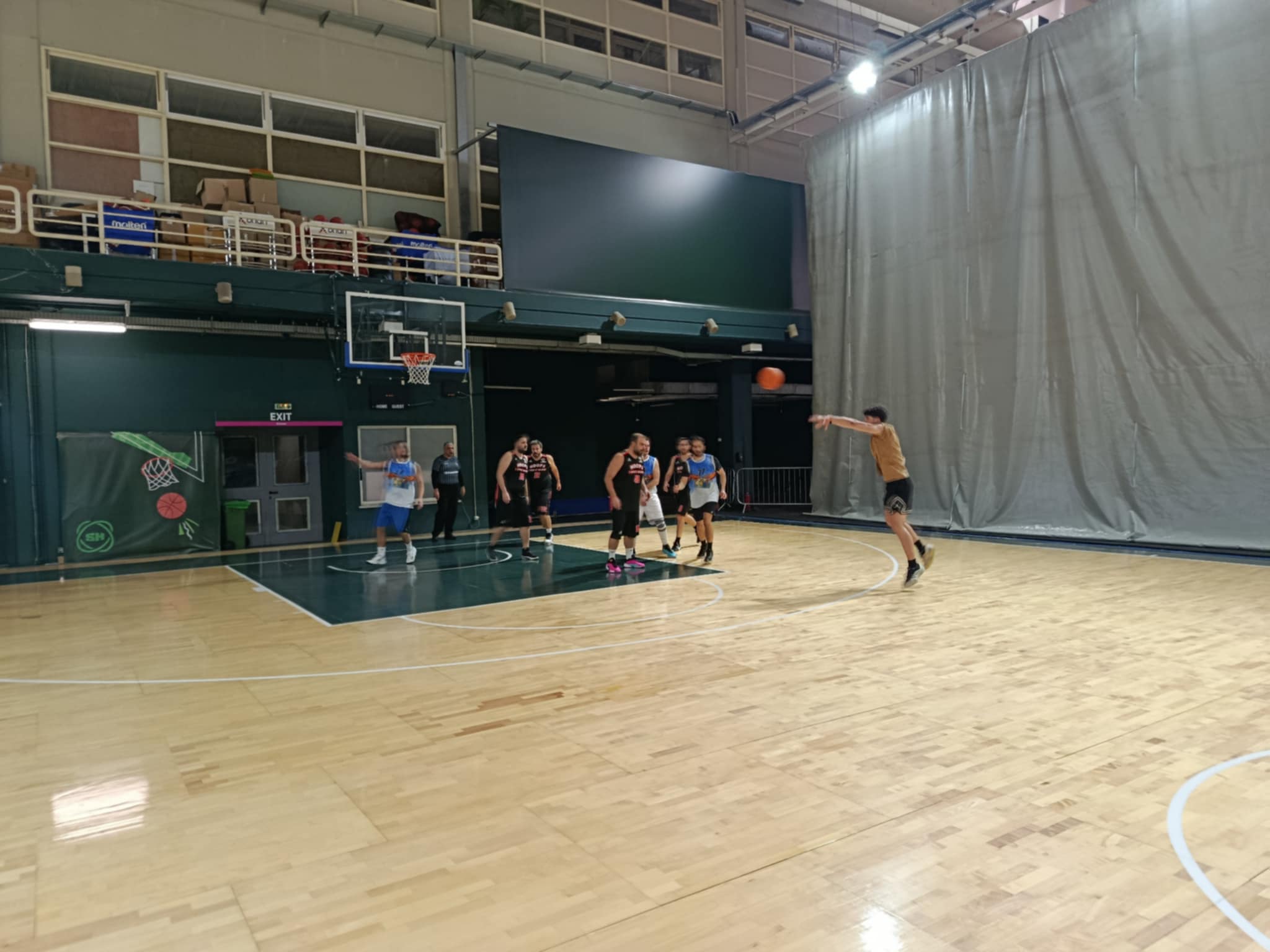 20euros vs Hoops I did it again 61 – 46