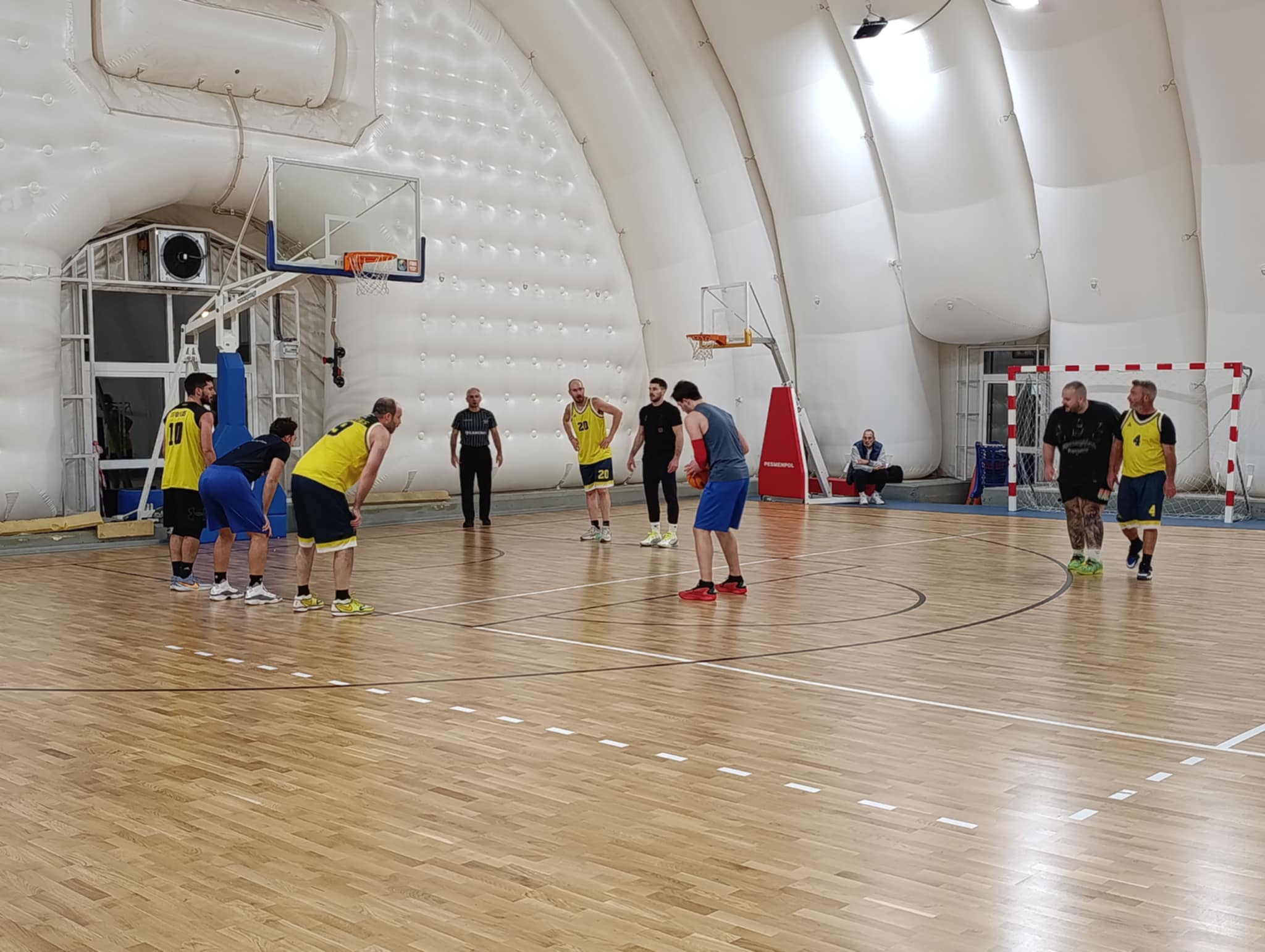 Garden State Warriors vs Cash Money 61 – 74