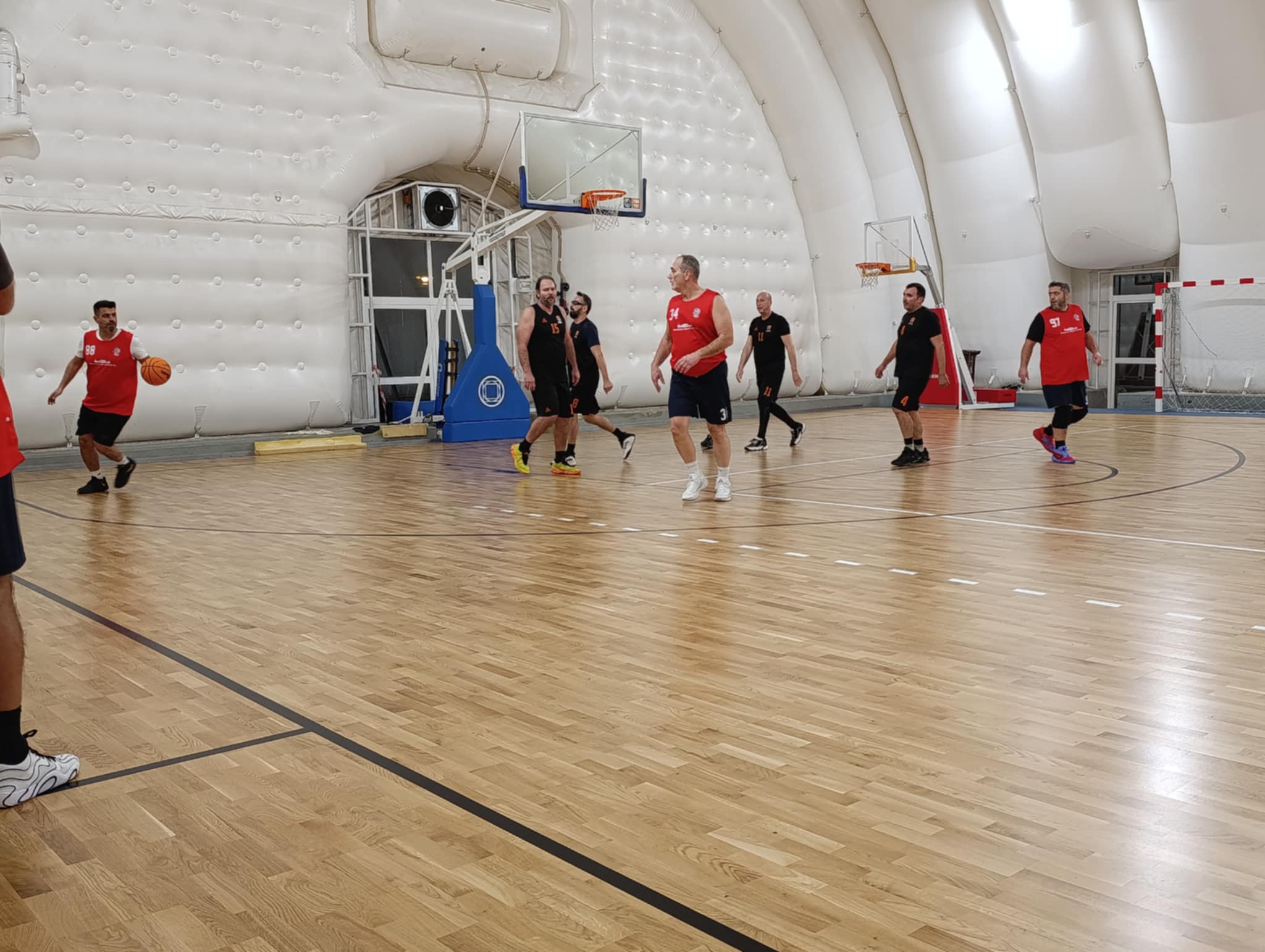 Three and Kukoc vs Pierce Dads 20 – 16