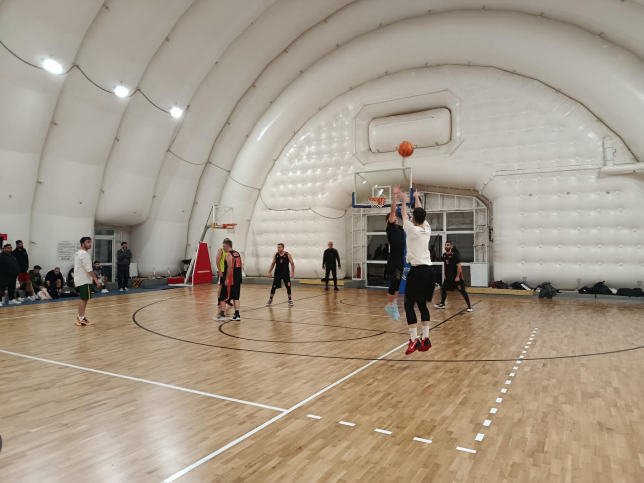 Bomba Clutch vs H8ers 43 – 44