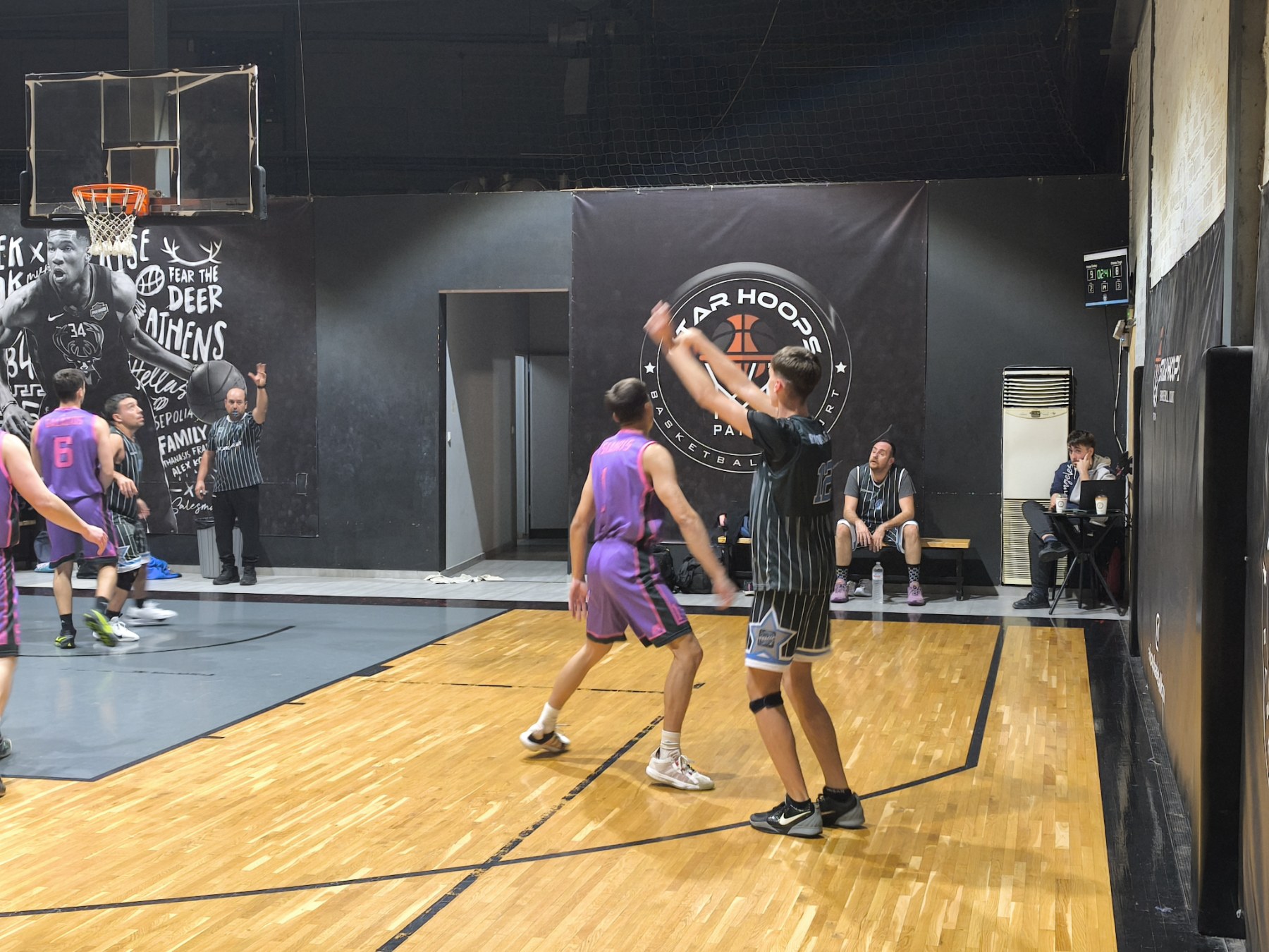 Hoops Factory vs Orlando Tragic 44 – 41