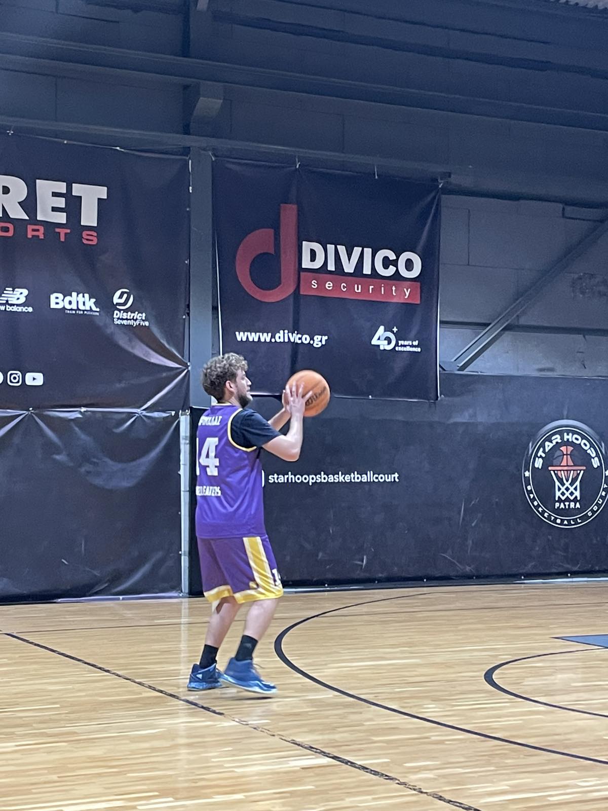 Abalakers vs Buzzer Eaters 50 – 48