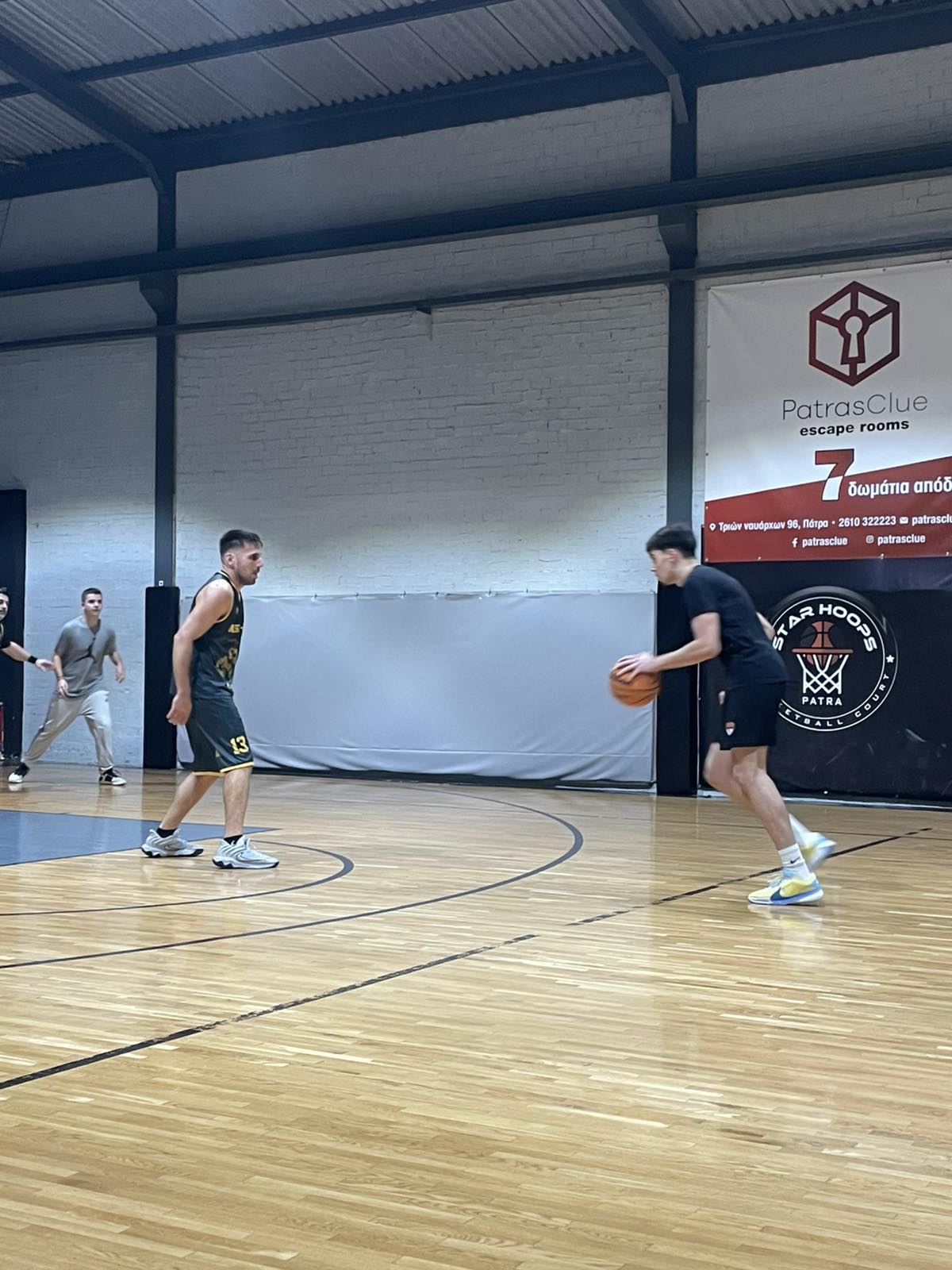 Assist-ants vs Piston-lia 60 – 61