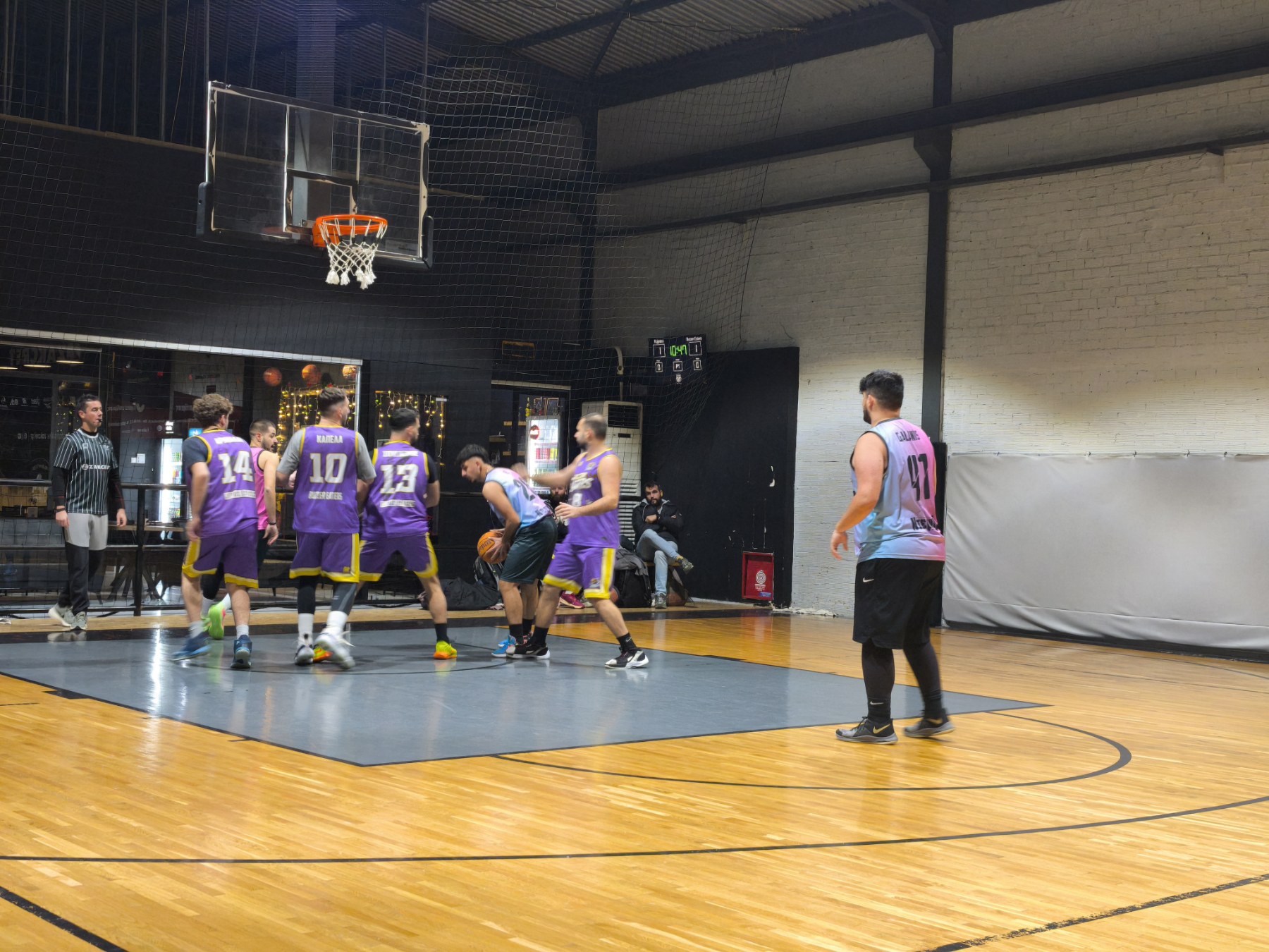 Rojipatos vs Buzzer Eaters 37 – 44