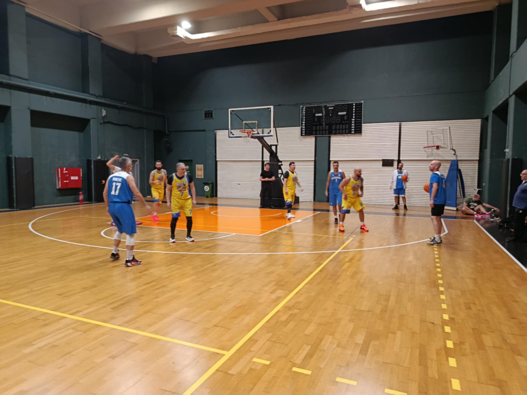 Oi axtenistoi vs Sloths 35 – 20