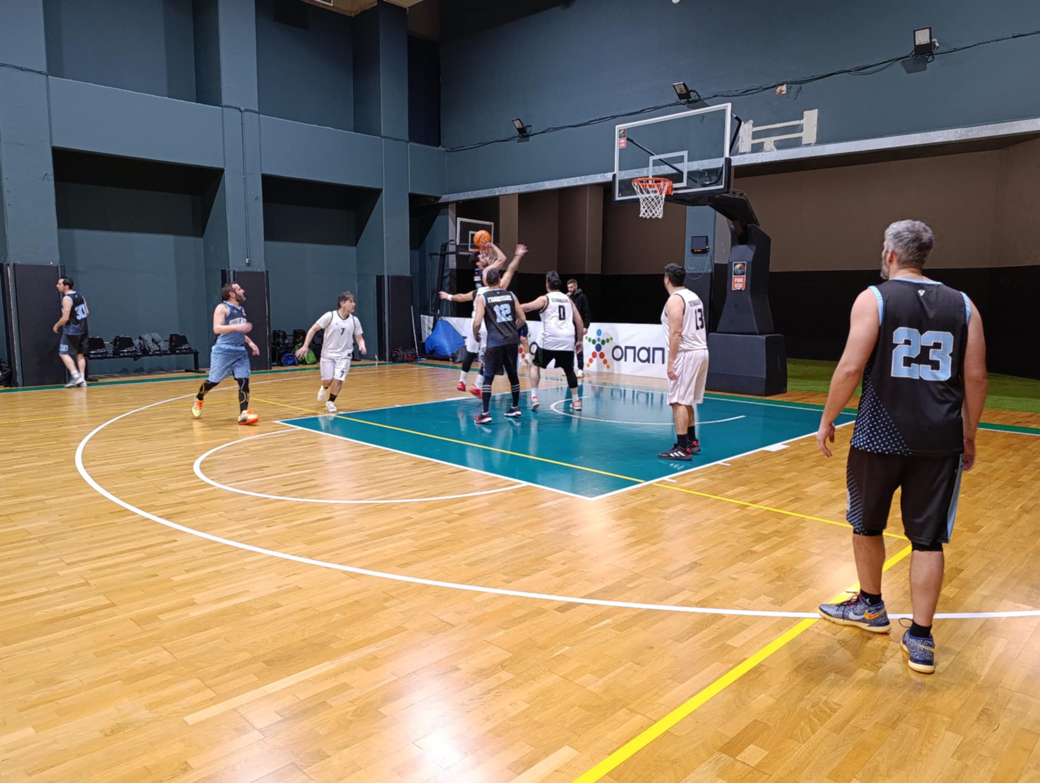 Vatos Blockos vs Teenagers 23 – 21