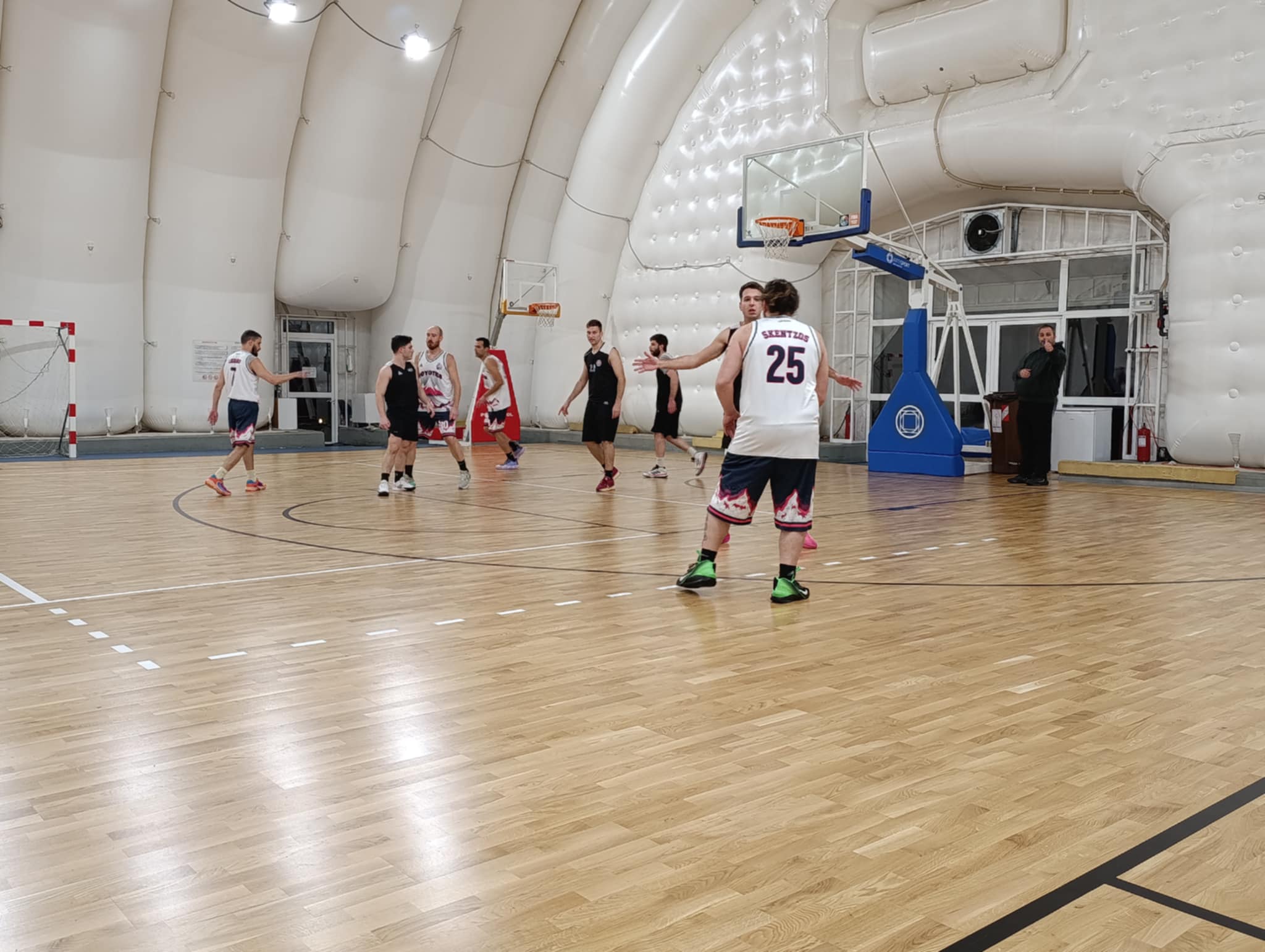 Coyotes vs LbtD 48 – 60