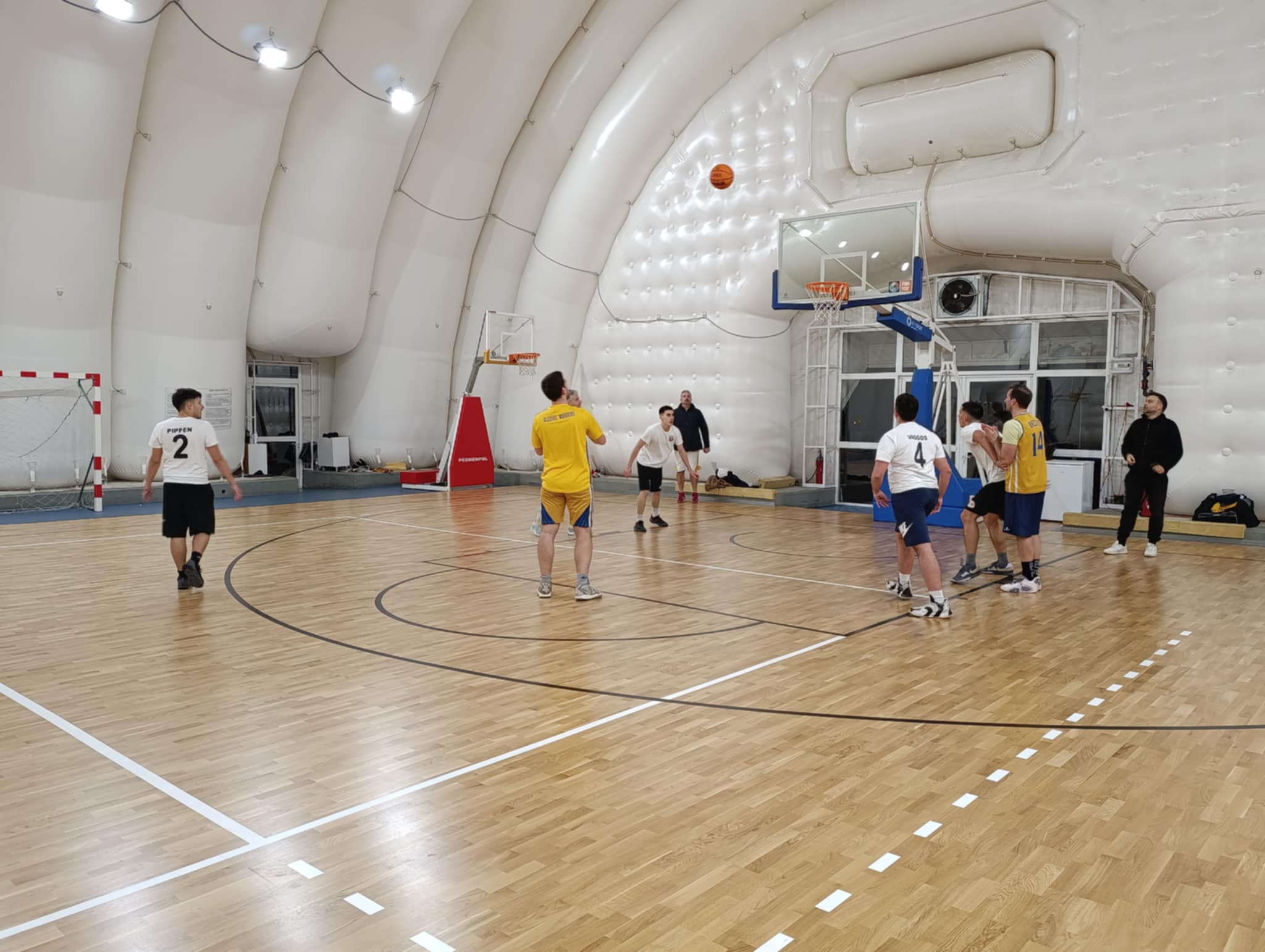 Den Bai BC vs Fake Taxi 47 – 57